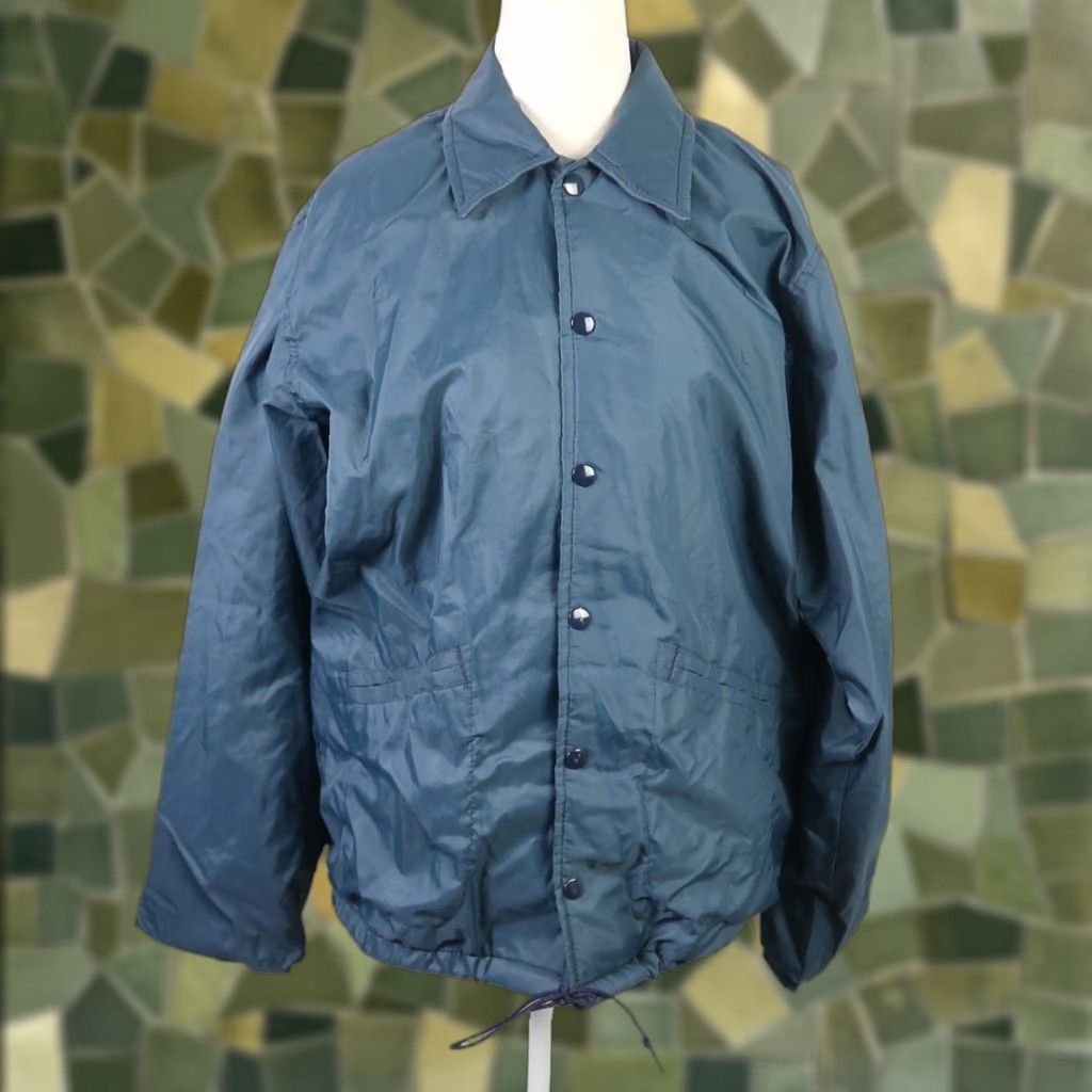 Vintage VINTAGE West Wind windbreaker jacket Mens Small Navy Blue 80s Navy Blue Windbreaker Jacket Casual Snap Front 80s Mens Small Boys Girls Size US S / EU 44-46 / 1 - 1 Thumbnail
