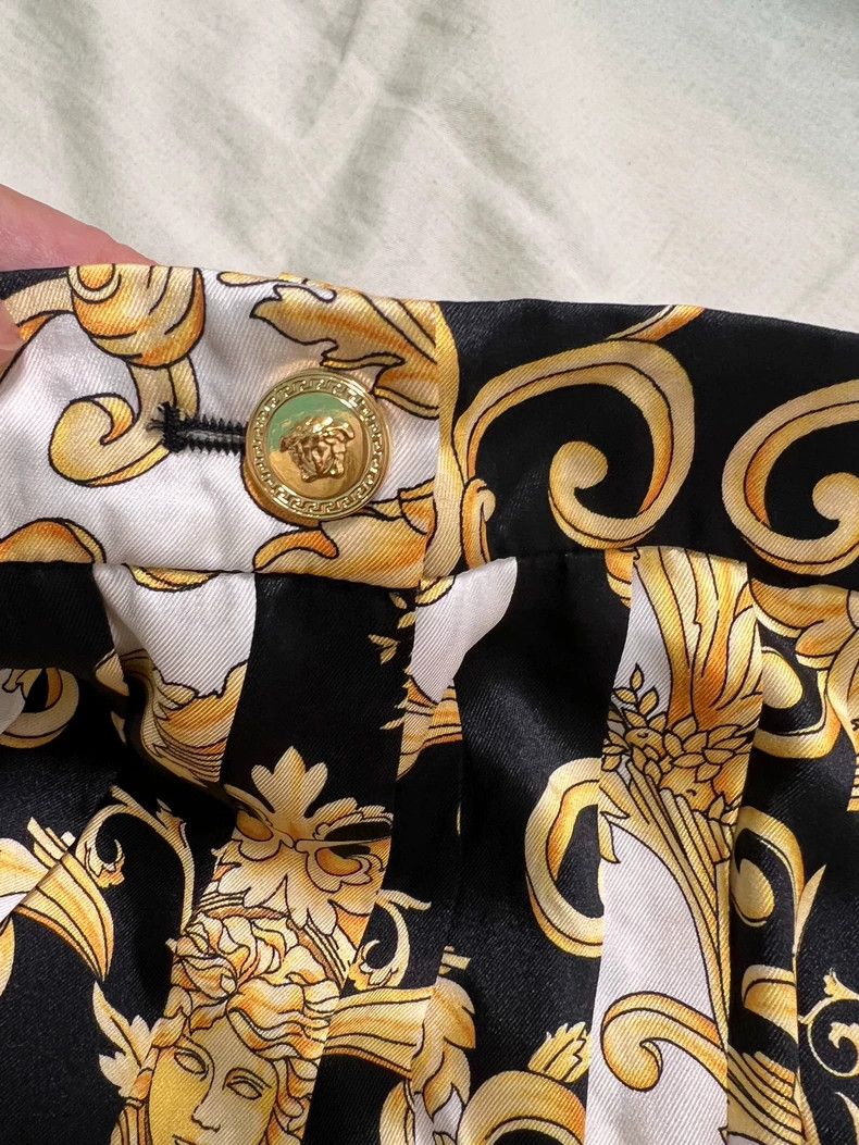 Versace Versace Printed pleated skirt Size S / US 4 / IT 40 - 2 Thumbnail