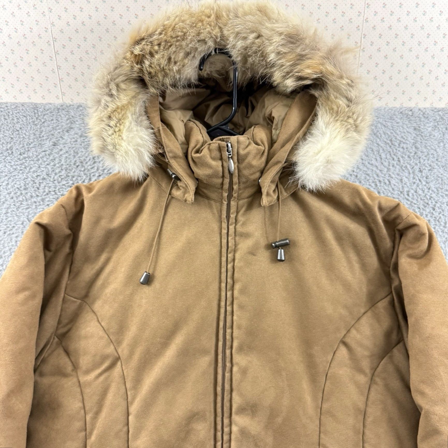 Vintage VINTAGE Cabela’s Jacket Womens Large Goose Down Tan Parka Fur Hooded Suede Zip Outdoor Size L / US 10 / IT 46 - 3 Thumbnail