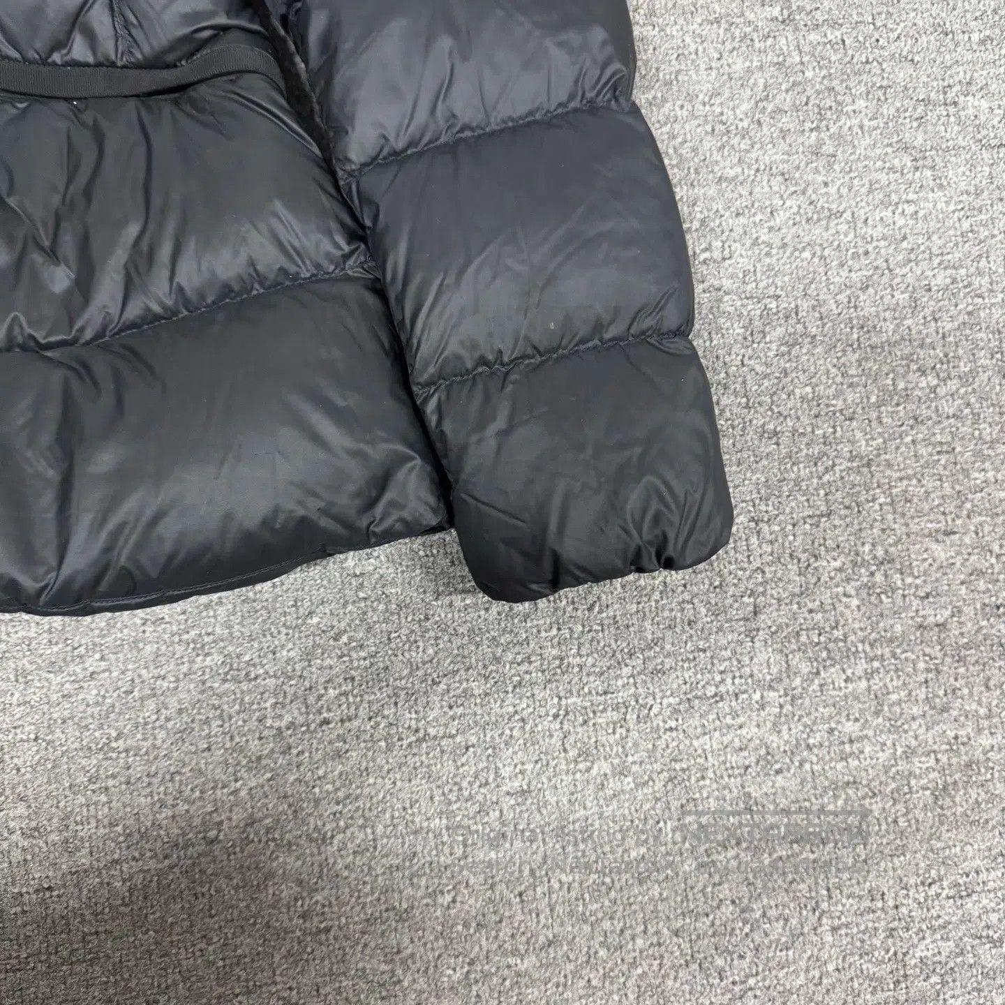 Moncler Moncler Boed "Little Waist" Down Jacket| Size US M / EU 48-50 / 2 - 5 Thumbnail