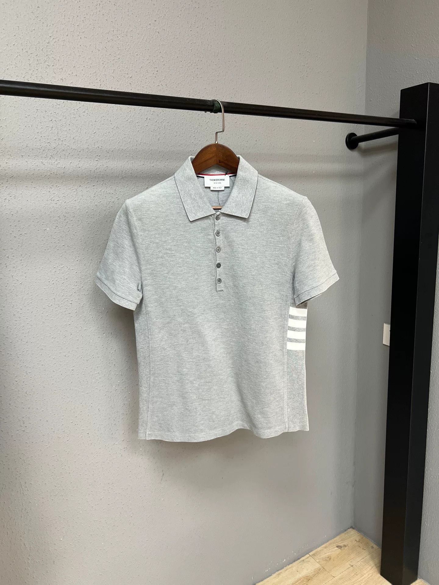 Thom Browne thom browne gray striped short sleeve shirt Size US XS / EU 42 / 0 - 1 Thumbnail