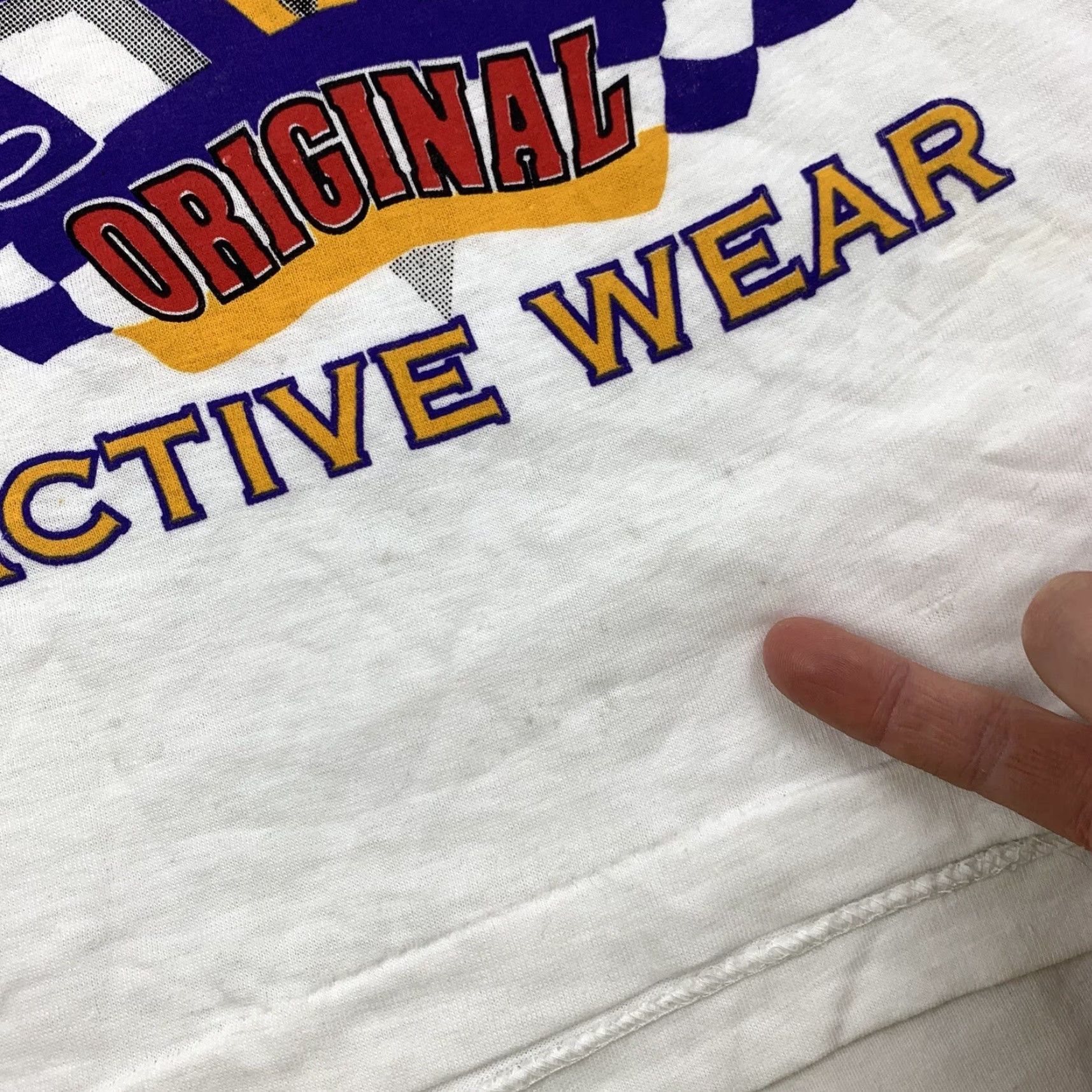 Vintage Vintage American 90s Bear Active Wear Shirt Men's T-Shirt Size M Crew Neck Short Sleeve White Size US M / EU 48-50 / 2 - 4 Thumbnail