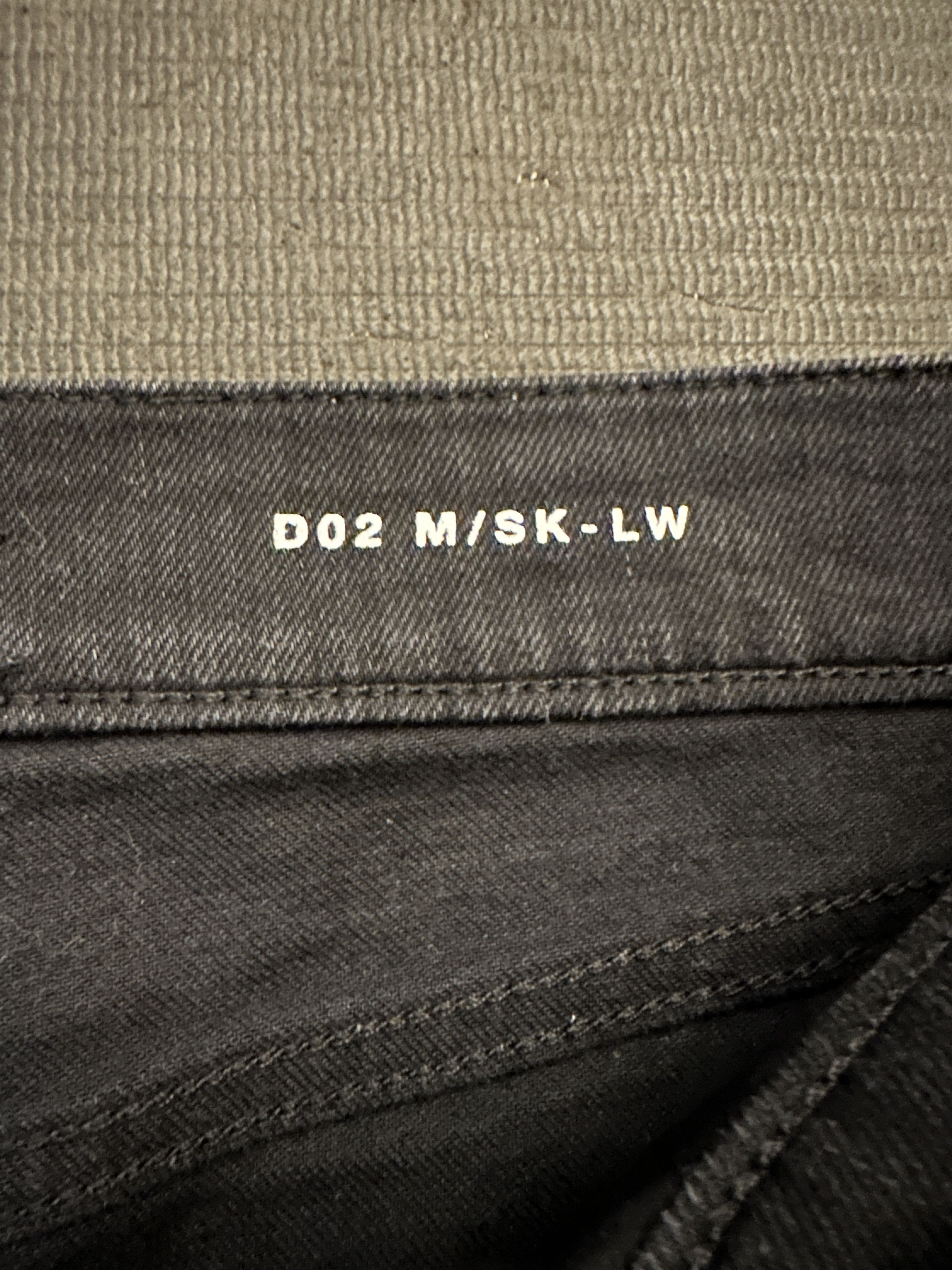 Saint Laurent Paris 2018 Raw Black D02 Denim Size 30 RARE Size US 30 / EU 46 - 3 Thumbnail
