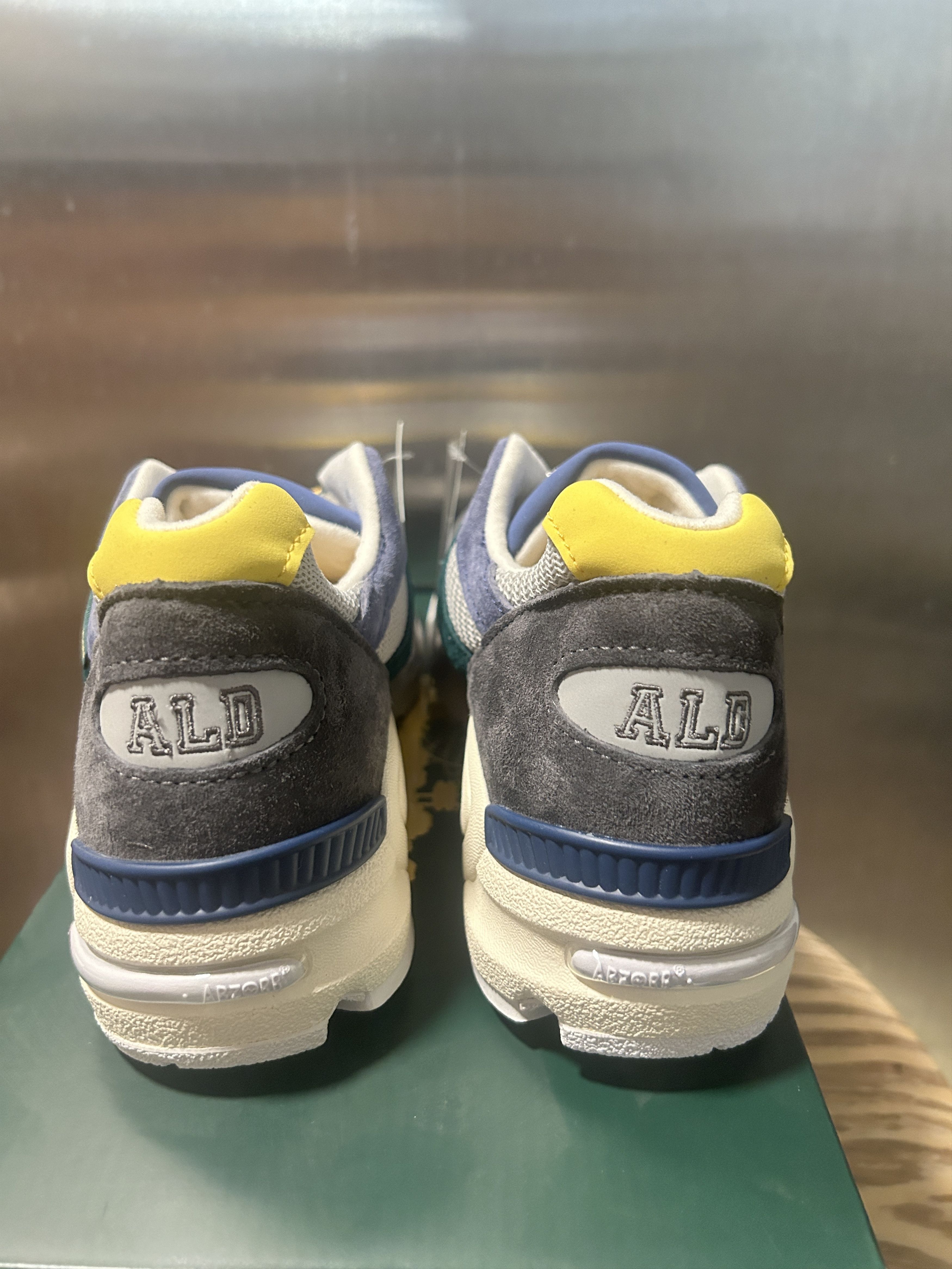 Aime Leon Dore × New Balance ALD / New Balance 990v2 Life in the Balance Size US 5.5 / EU 38 - 5 Thumbnail