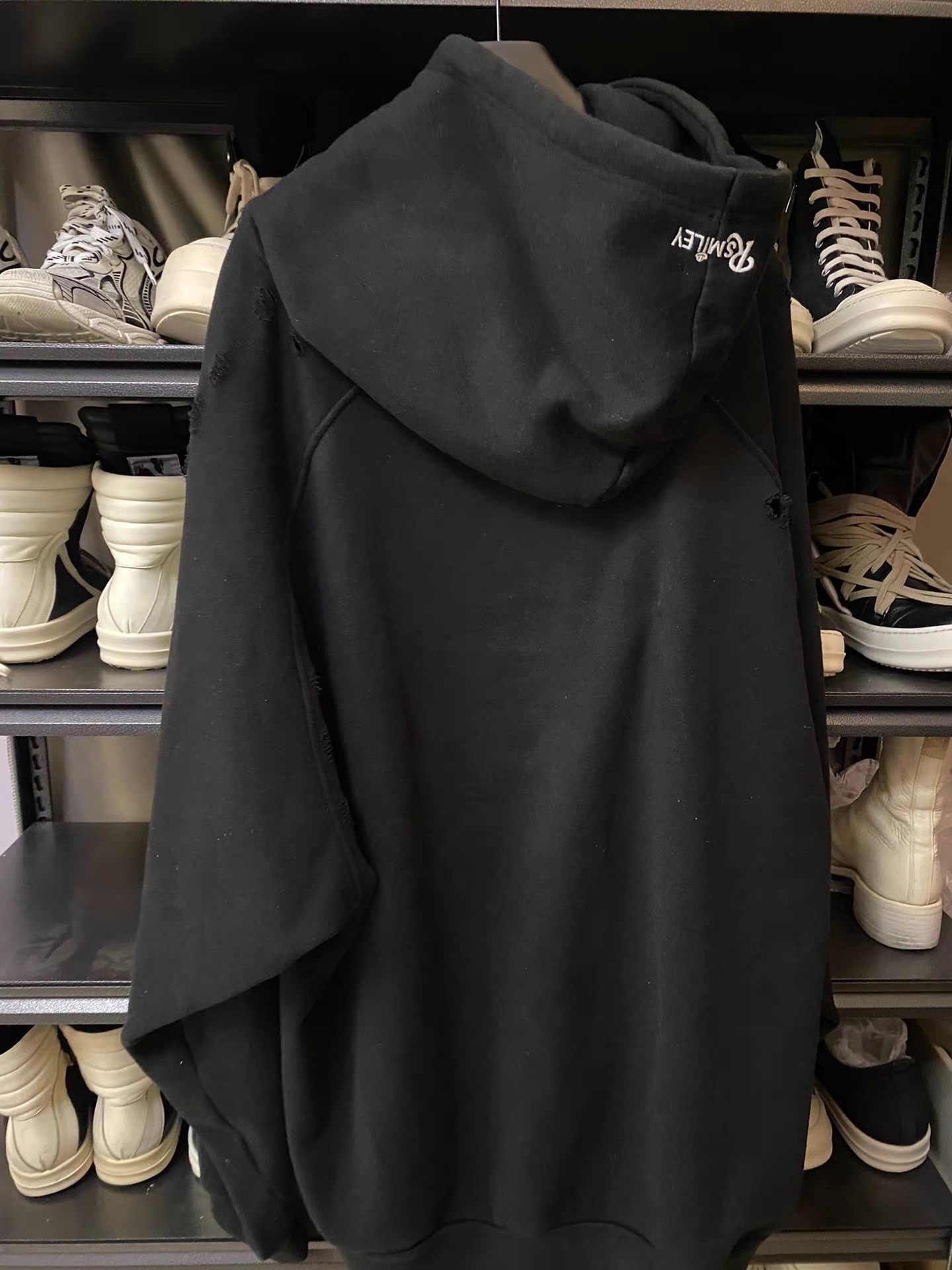 Raf Simons Raf Simons Smiley Hoodie Size US XS / EU 42 / 0 - 2 Thumbnail