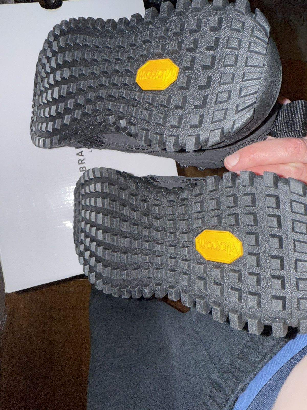 Brandblack Brandblack “Santa Monica” Black Cat mid-top shoes sz 9w/7.5m Size US 9 / IT 39 - 14 Thumbnail