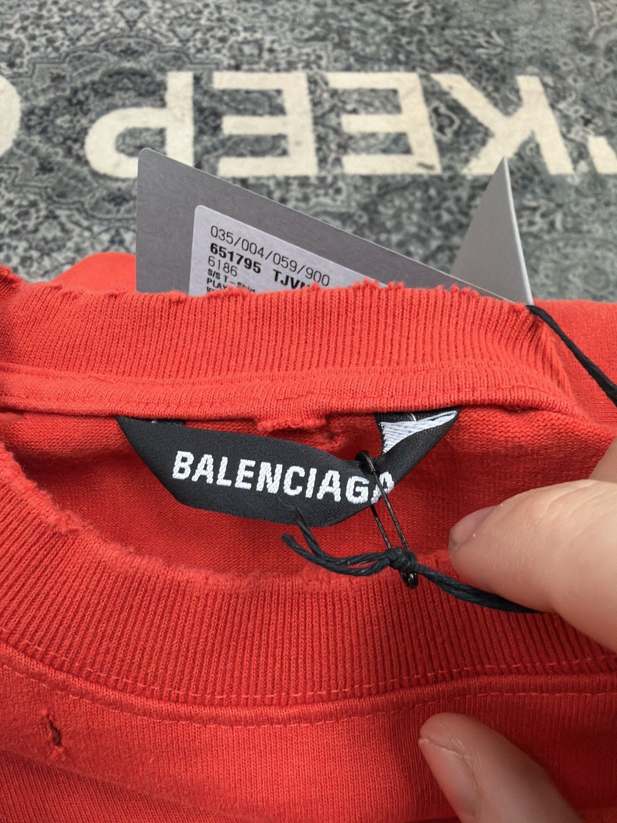 Balenciaga Balenciaga denma name tag t shirt red Size US S / EU 44-46 / 1 - 6 Thumbnail
