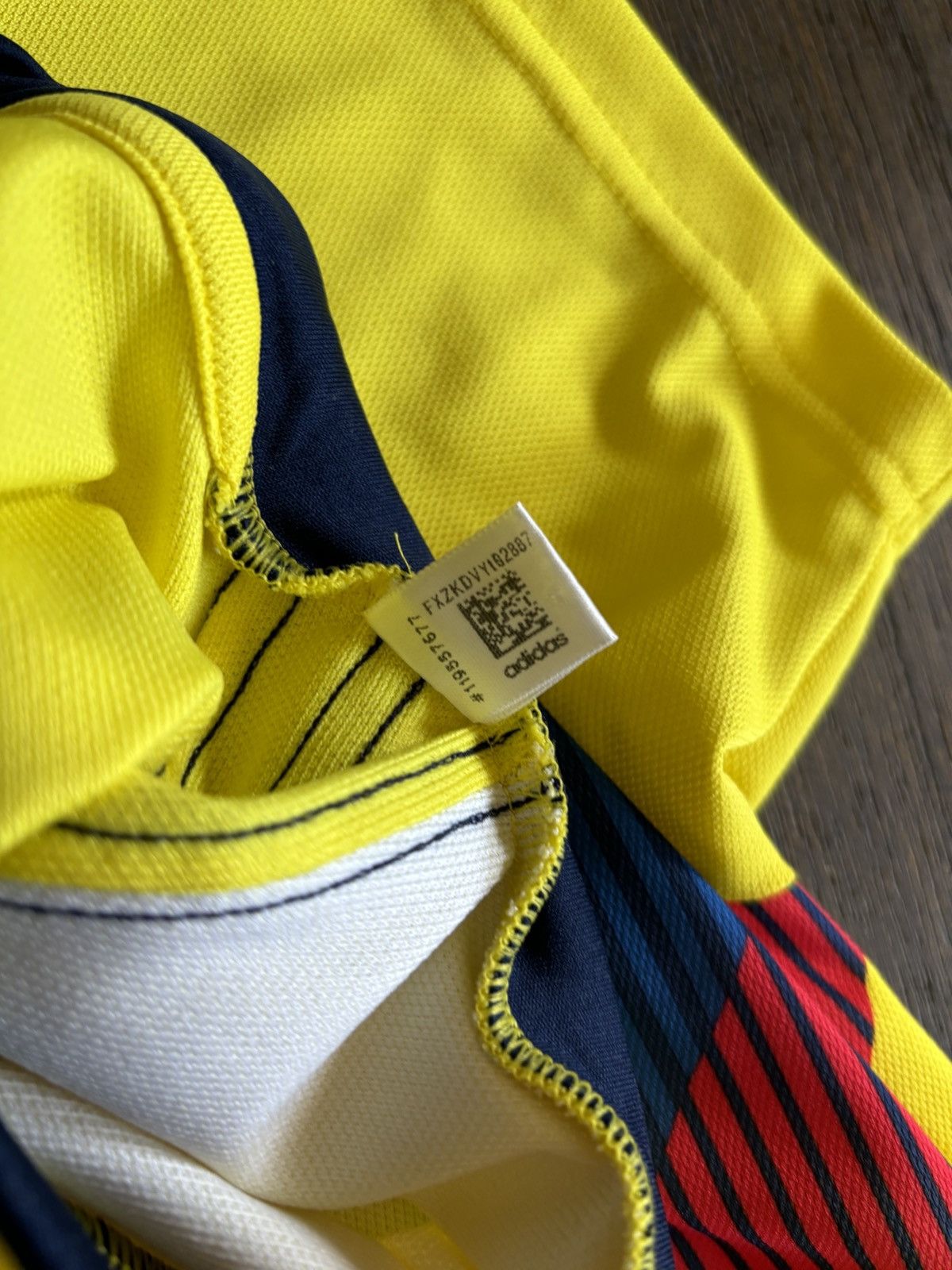 Adidas Colombia 2018 Adidas Home Kit Size US S / EU 44-46 / 1 - 10 Thumbnail