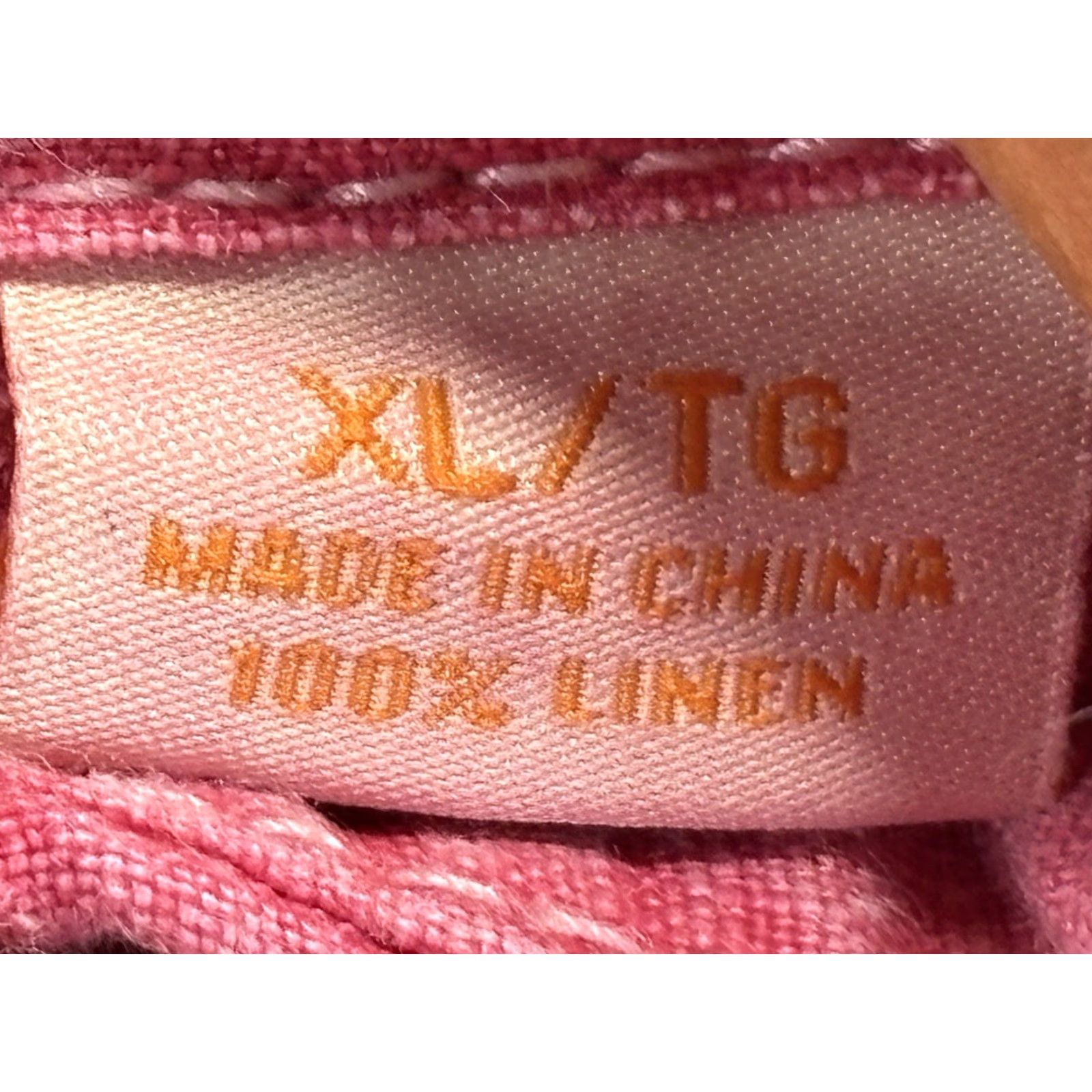 Tommy Bahama VINTAGE Tommy Bahama Shirt Mens XL Pink Linen Button-Up Beach 100% Linen Long Sleeve Casual Travel Roof? Size US XL / EU 56 / 4 - 6 Thumbnail