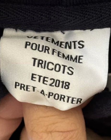 Vetements Vetements printed hoodie 2408-Nextarrow Size US XS / EU 42 / 0 - 4 Thumbnail