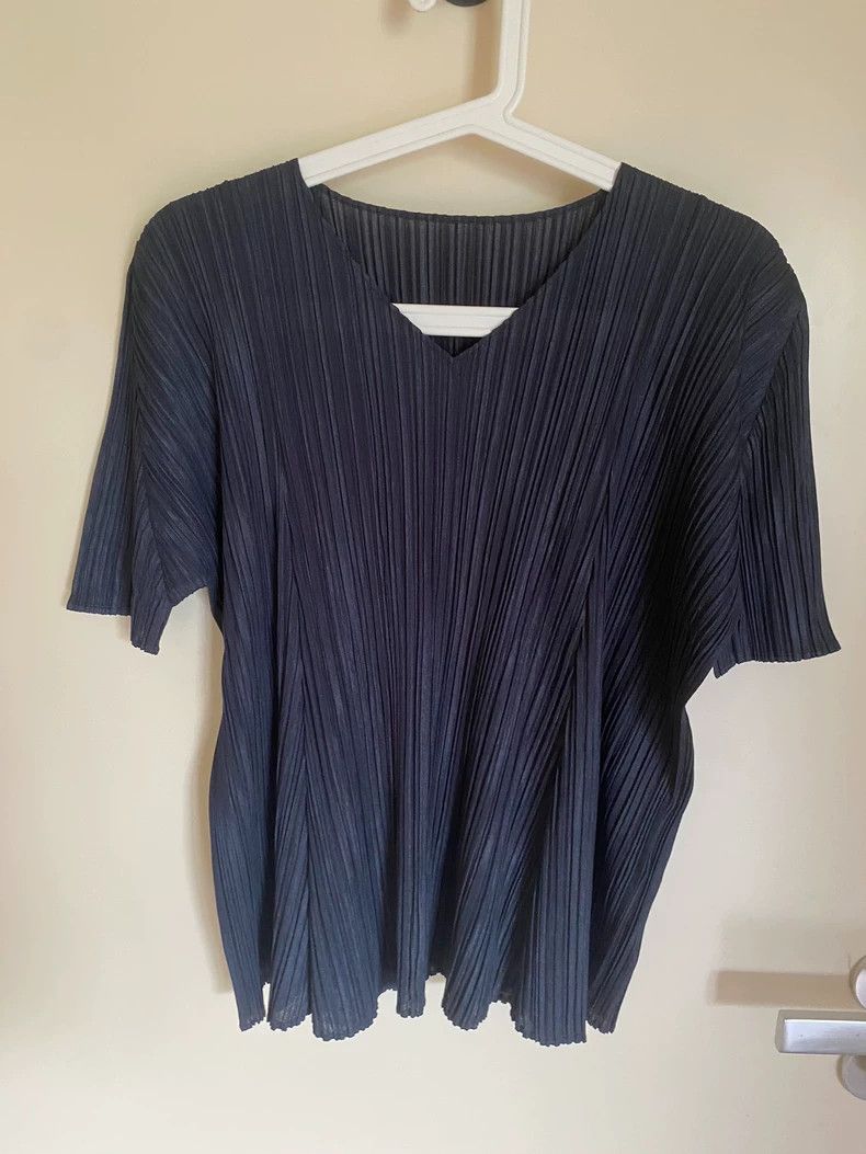 Issey Miyake Issey Miyake Dark blue short-sleeved shirt Size L / US 10 / IT 46 - 1 Thumbnail