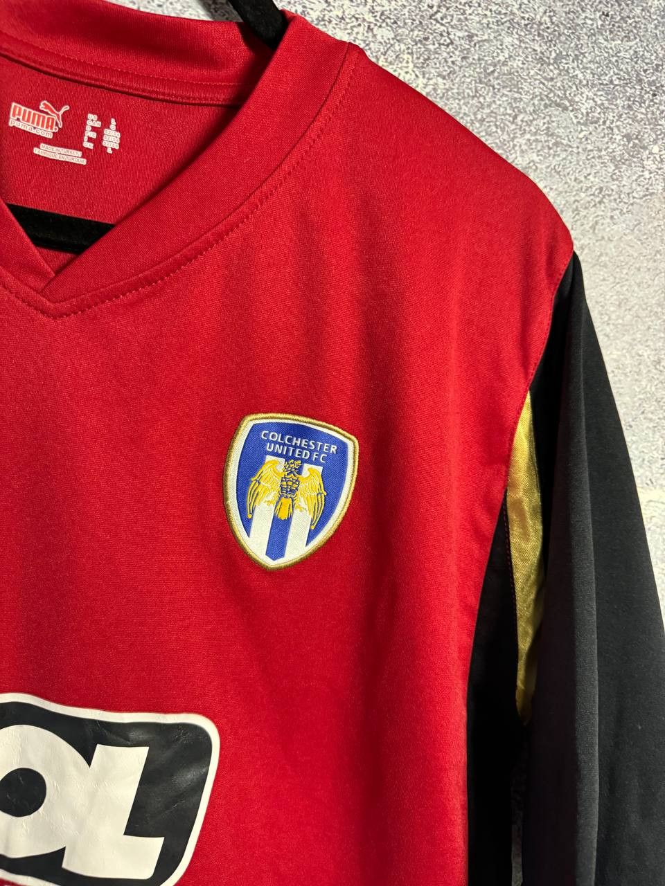 Vintage Vintage Colchester United 2010/11 Puma Soccer Jersey Size US L / EU 52-54 / 3 - 10 Thumbnail