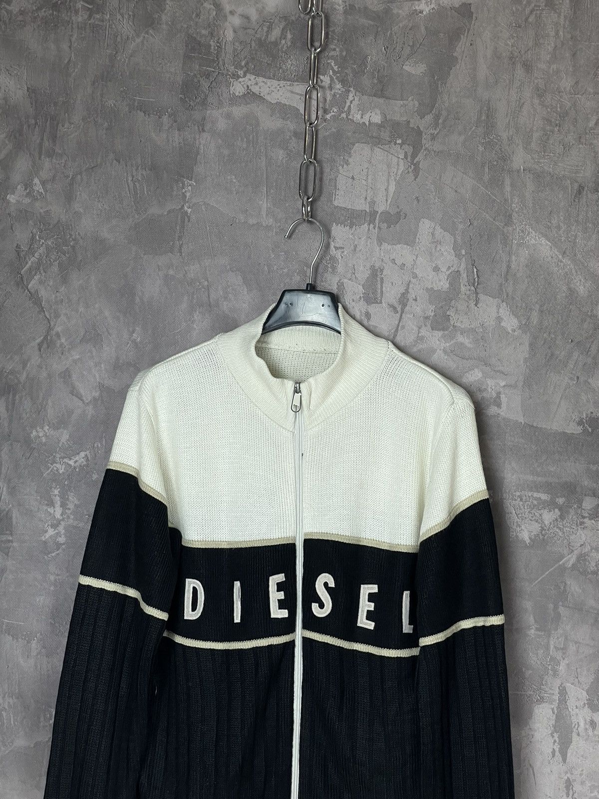 Diesel × If Six Was Nine × Japanese Brand Vintage Diesel Big Center Logo Y2K Avant Garde Boxy Sweater Size US S / EU 44-46 / 1 - 2 Thumbnail