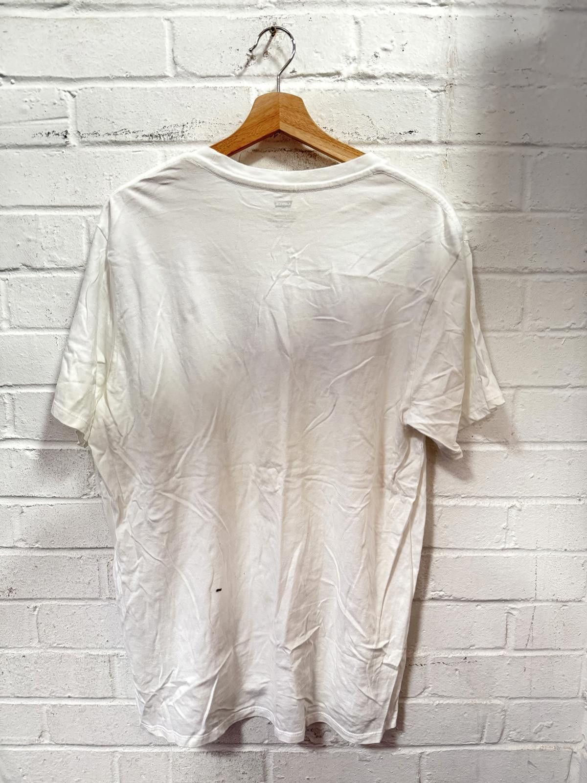 Levi's Levi's White Logo T-Shirt Men's XL Size US XL / EU 56 / 4 - 4 Thumbnail
