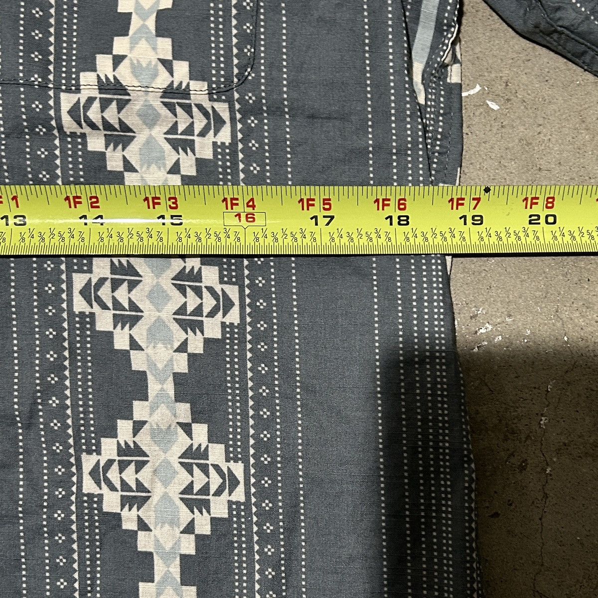 Pendleton Pendleton button-up shirt in grey and white Size US M / EU 48-50 / 2 - 4 Thumbnail