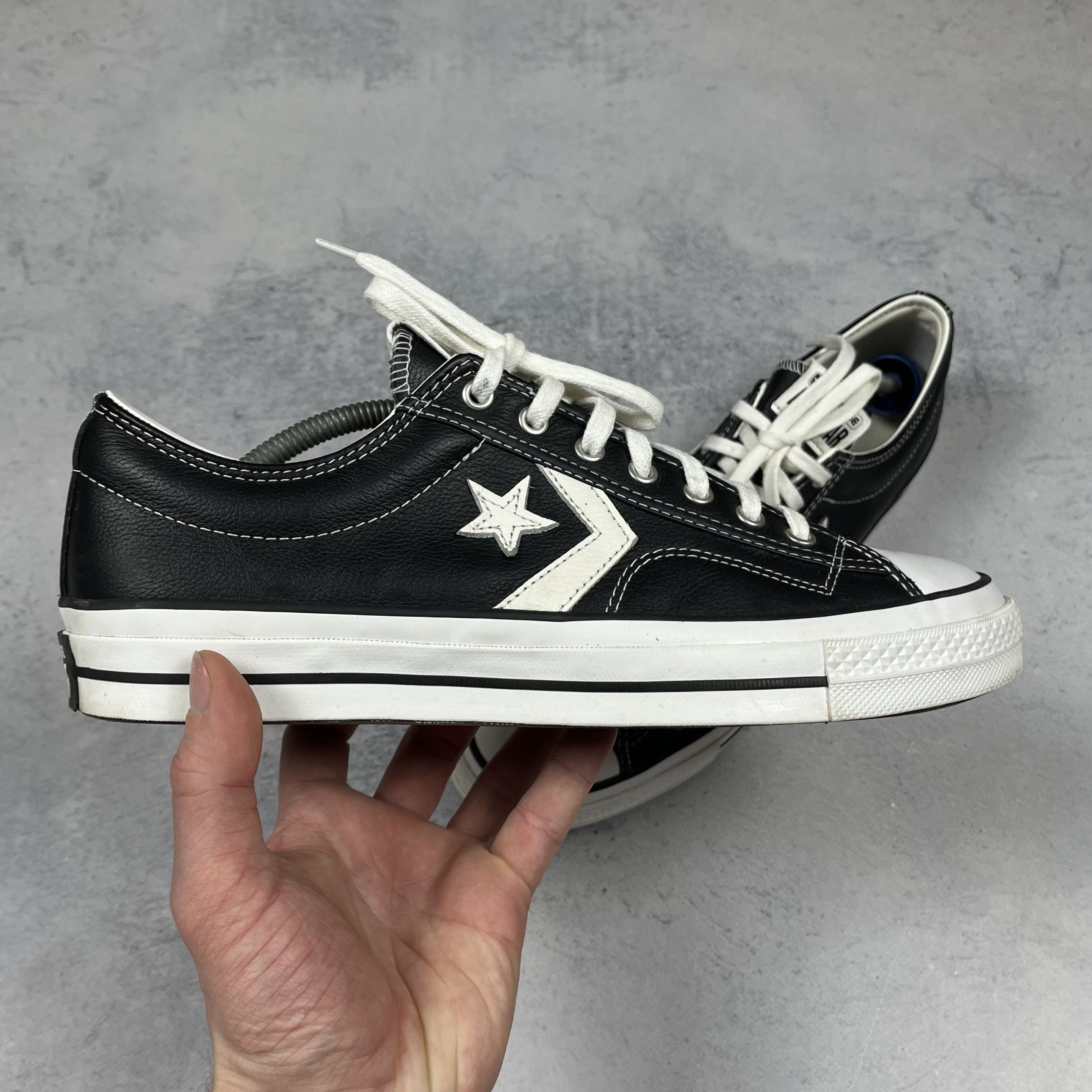 Converse Converse Star Player 76 Black Leather Low Top Sneakers Size US 11 / EU 44 - 5 Thumbnail