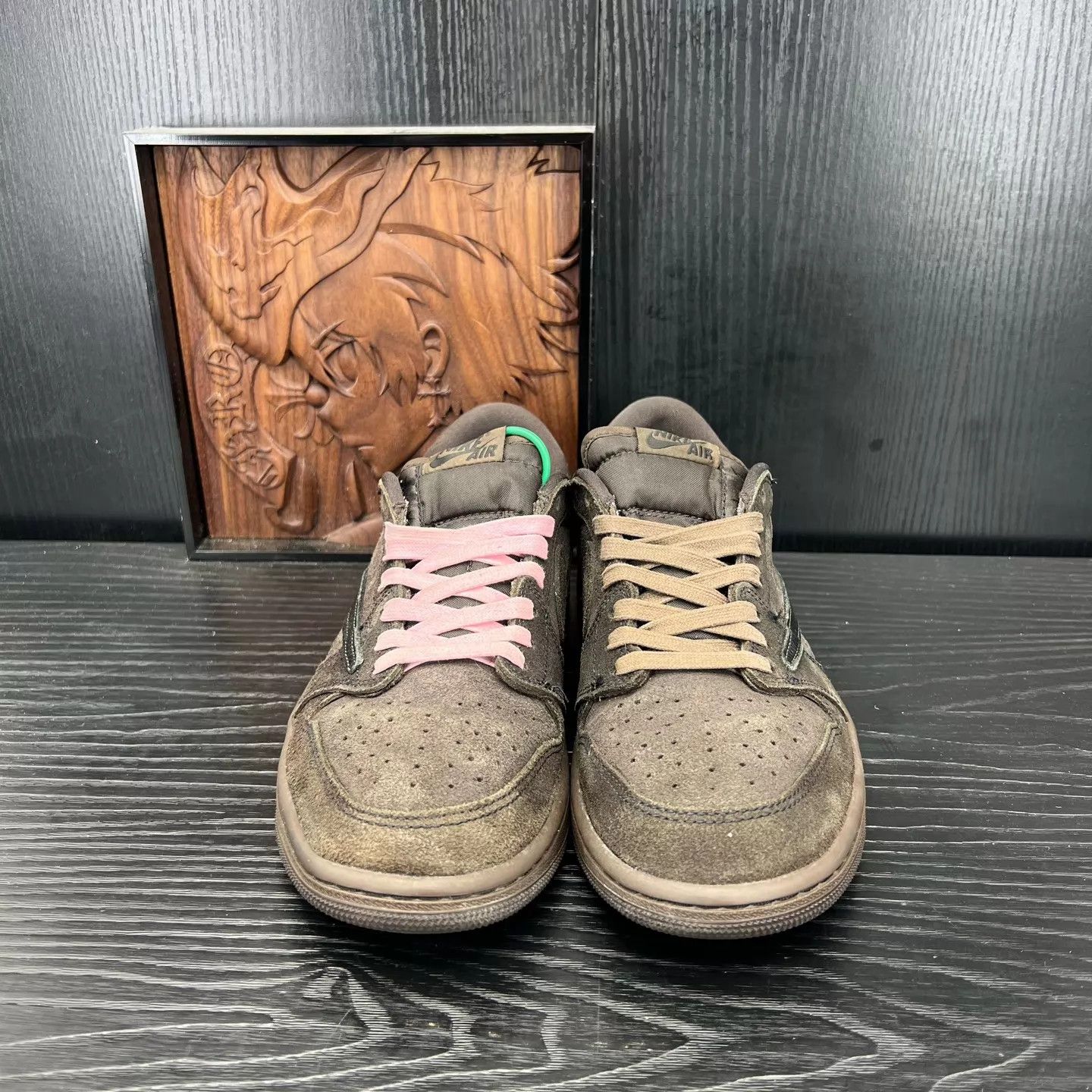 Travis Scott Travis Scott x AJ1 Low Velvet Barbed Hook 42 Size US 9 / EU 42 - 2 Thumbnail