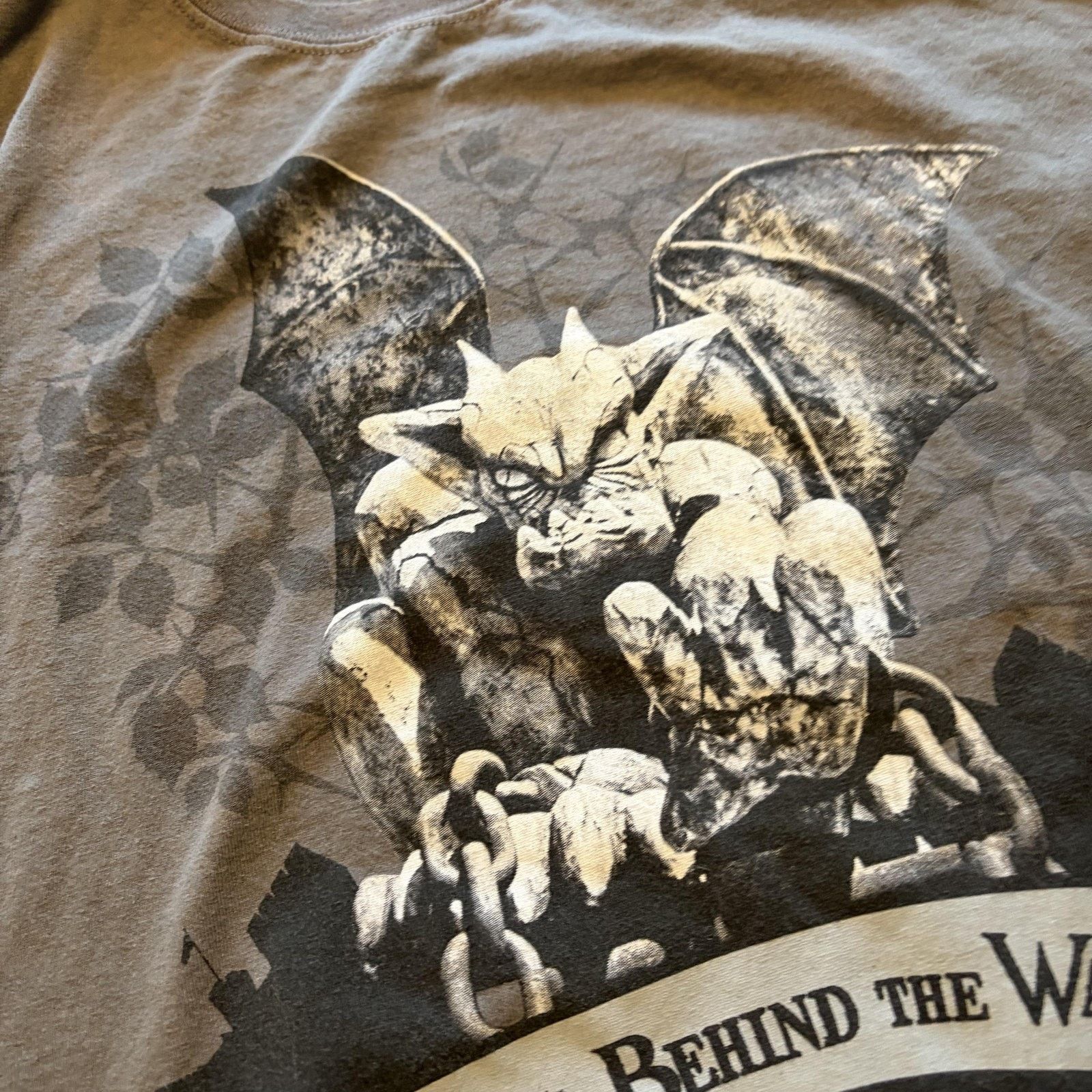 Gildan Terror Behind The Walls Shirt Mens XL Gargoyle Philadelphia Size US XL / EU 56 / 4 - 4 Thumbnail