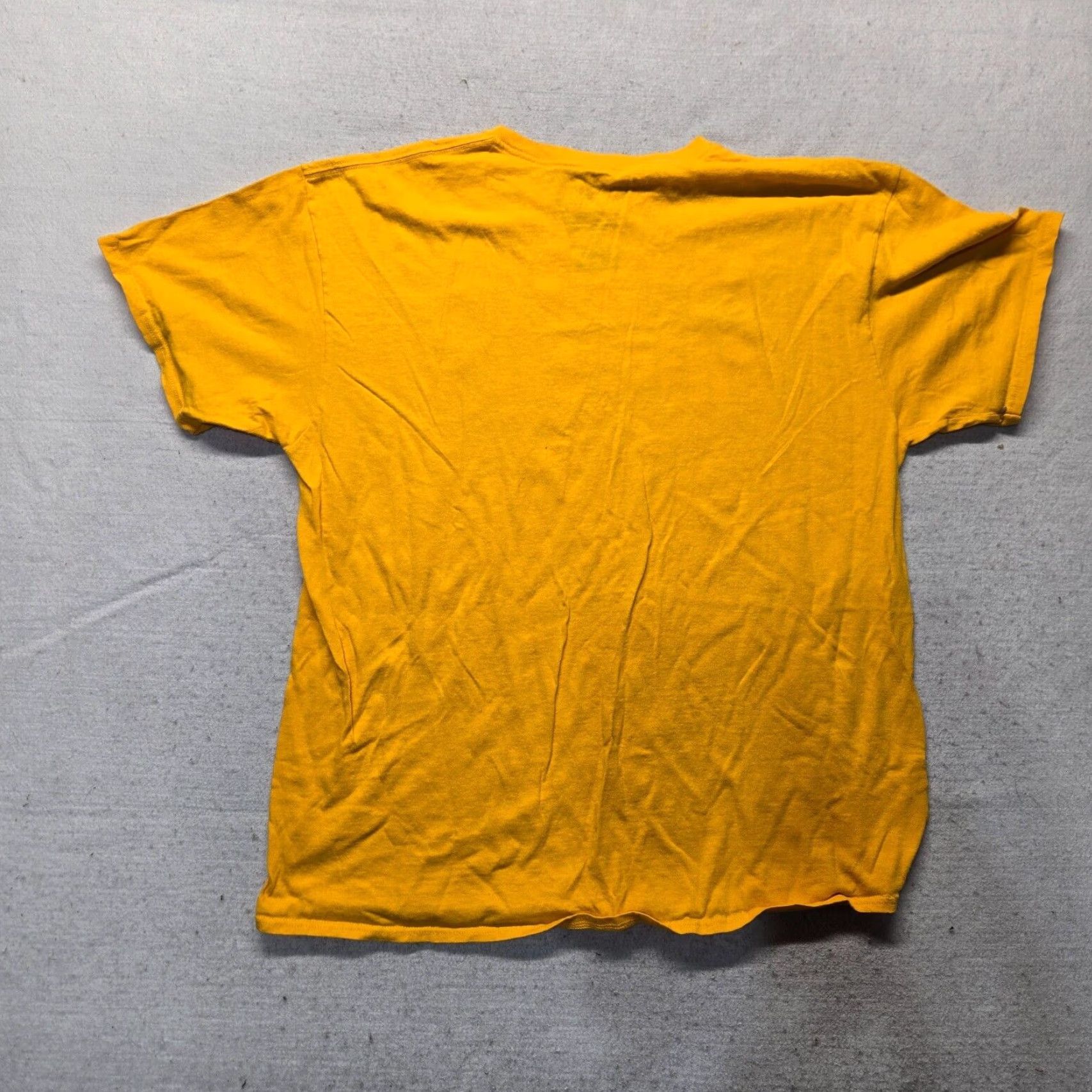 Vintage Dunder Mifflin Inc The Office Graphic Characters Yellow T-Shirt Adult Men's XL Shirt Men XL Yellow The Office 90s Theme Size US XL / EU 56 / 4 - 7 Thumbnail