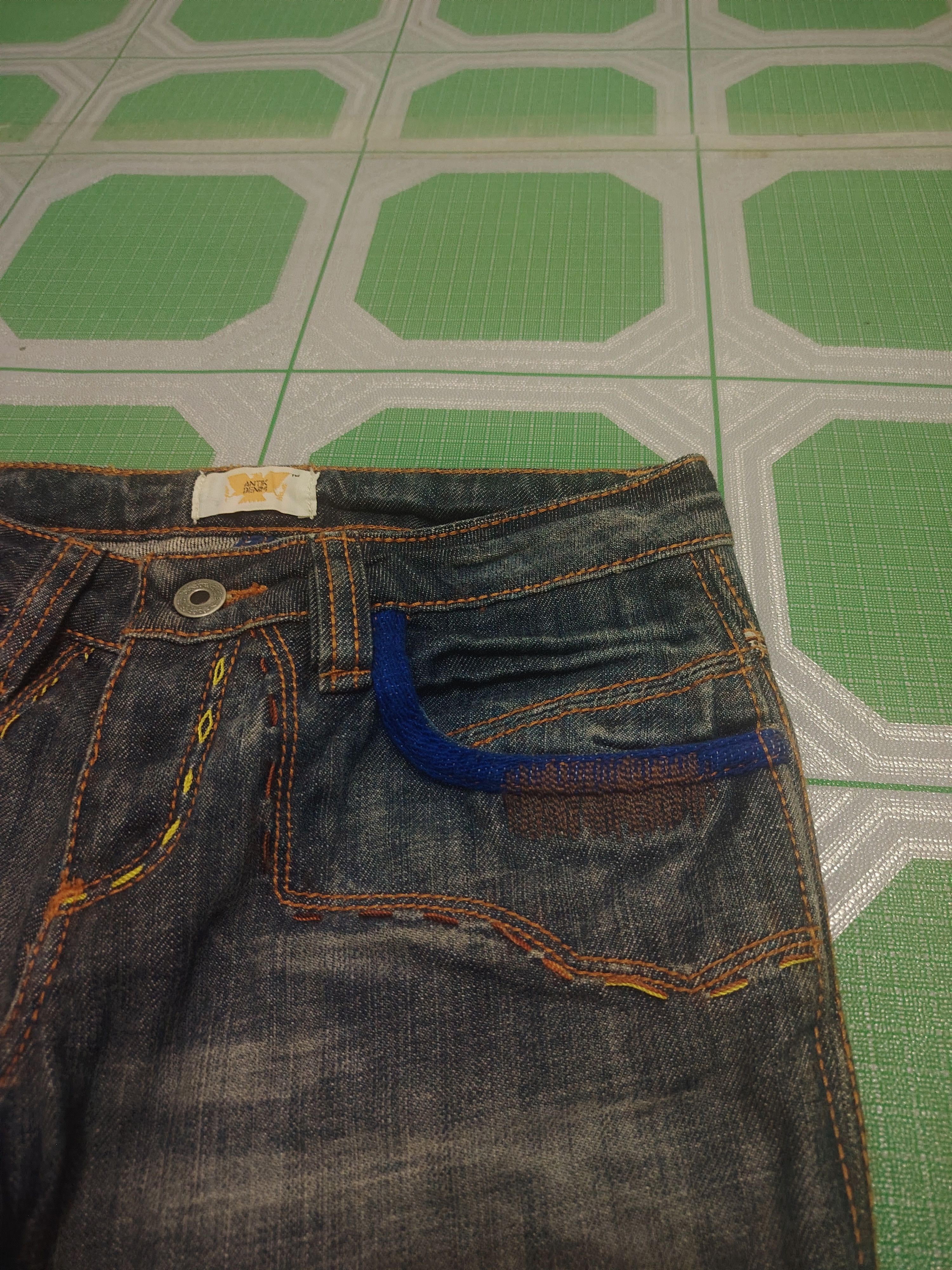 Antik Denim Antik Denim Flared Distress Jeans Embroidered Navajo Pockets Size 26" / US 2 / IT 38 - 7 Thumbnail