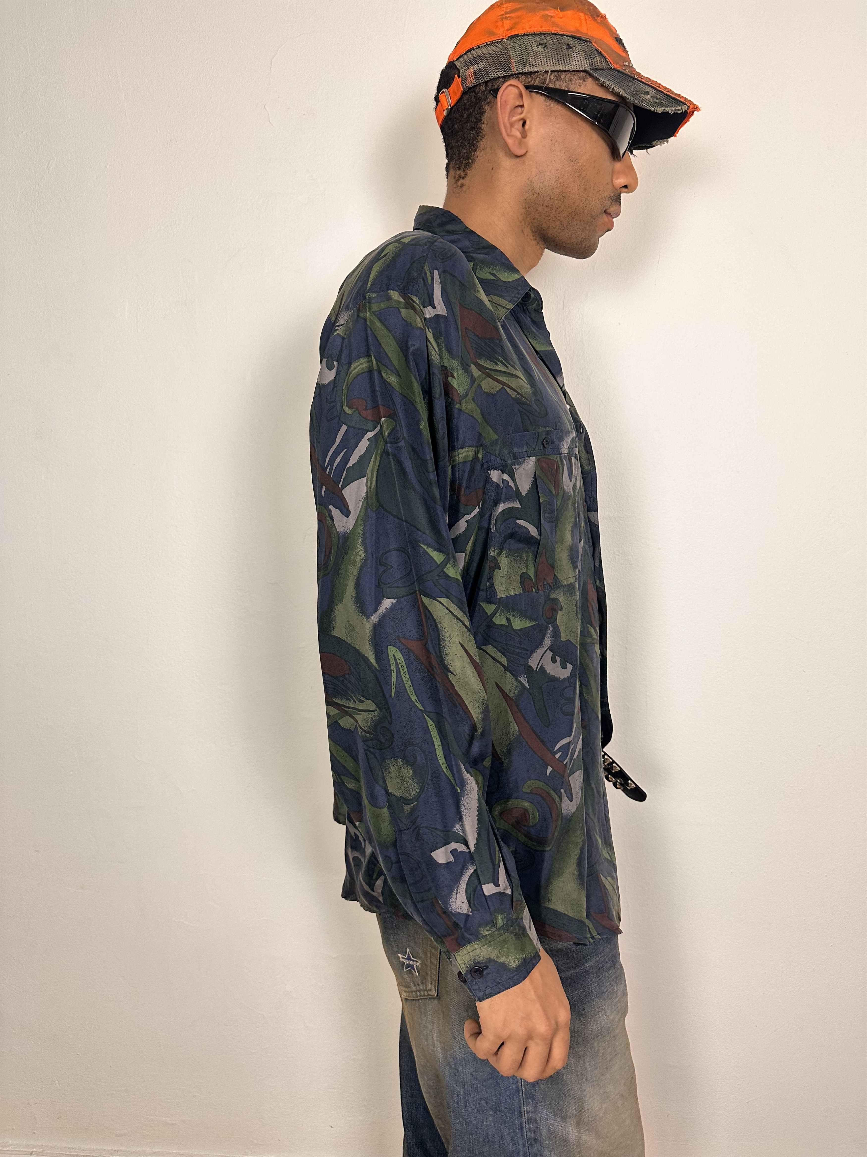 Other VINTAGE 90s BLUE SILK ABSTRACT PRINT BUTTON UP SHIRT _ XL Size US XL / EU 56 / 4 - 4 Thumbnail