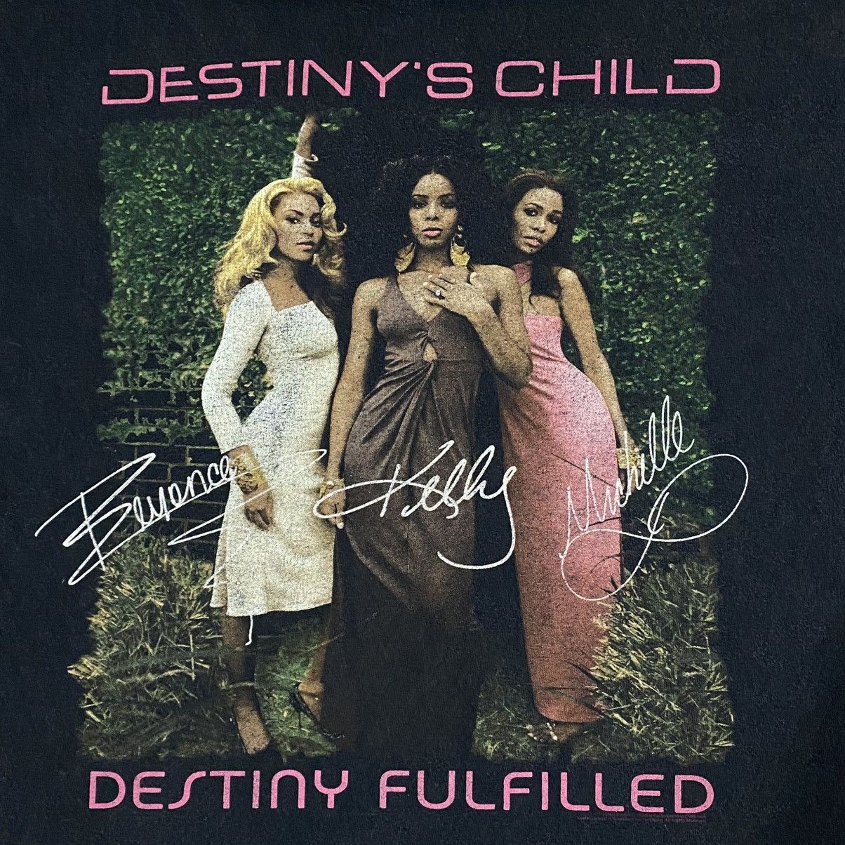 Band Tees Vintage Y2K band destiny’s child tour 2005 Size US M / EU 48-50 / 2 - 4 Thumbnail