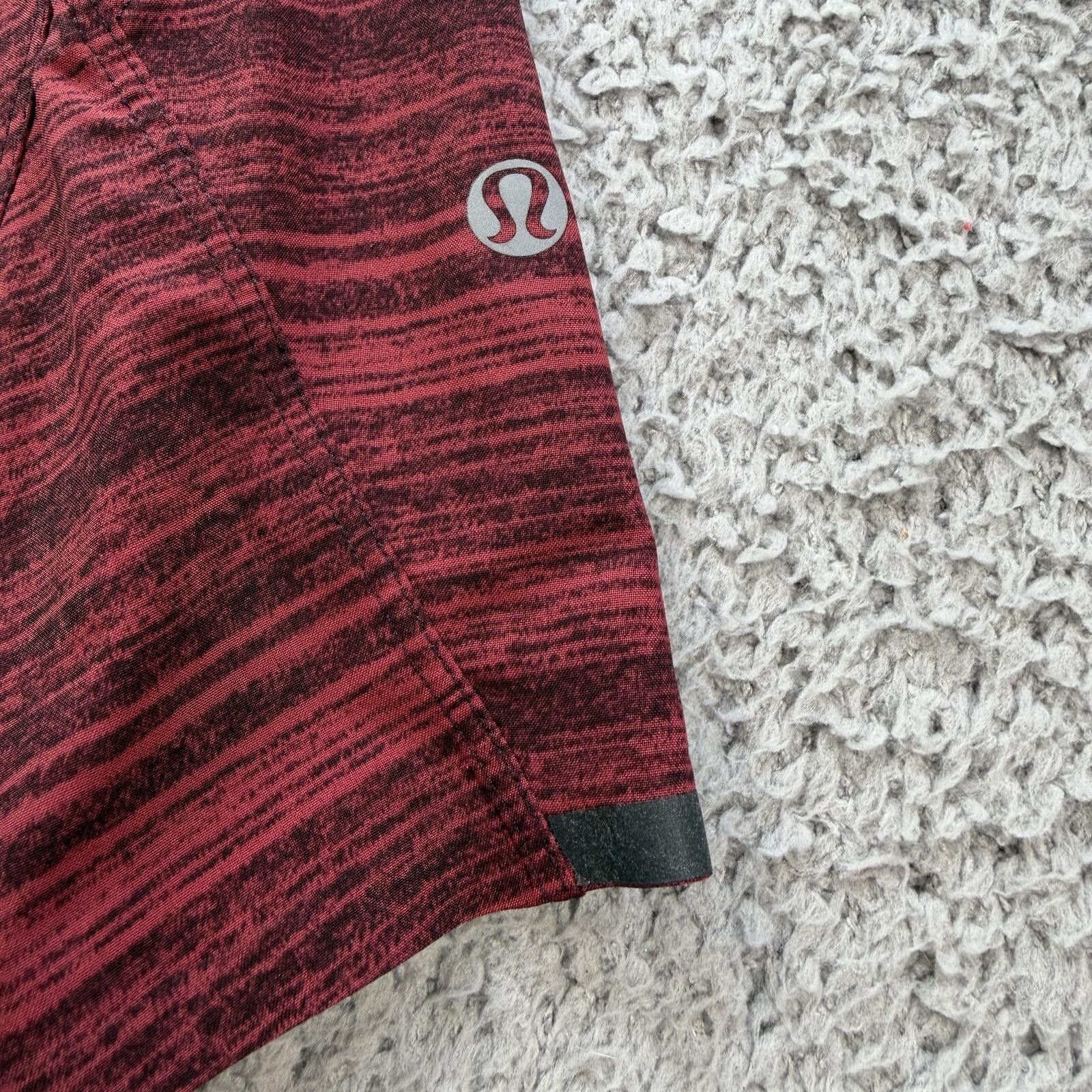 Lululemon Lululemon Mens Red Heathered Lined Running Shorts L Zip Size US 34 / EU 50 - 5 Thumbnail