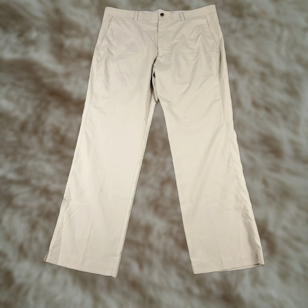 Callaway Callaway Chino Pants Mens 40x31 Beige Flat Front Golf Casual Trousers Size US 40 / EU 56 - 1 Thumbnail