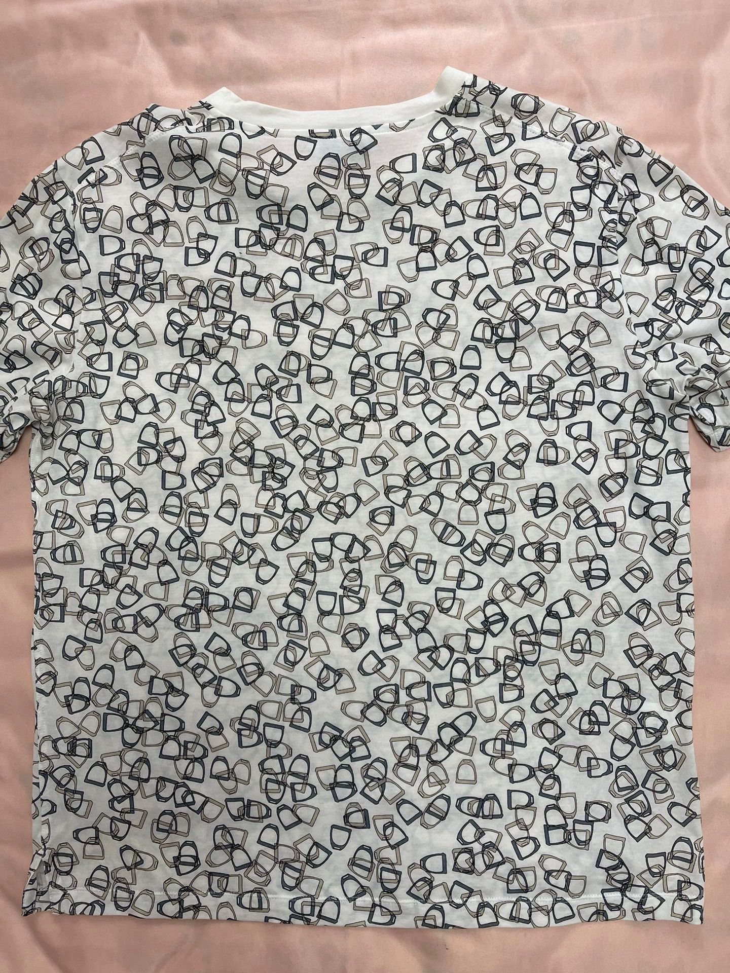 Hermes Hermes White Basic T-Shirt L (Men's) Size US L / EU 52-54 / 3 - 2 Thumbnail