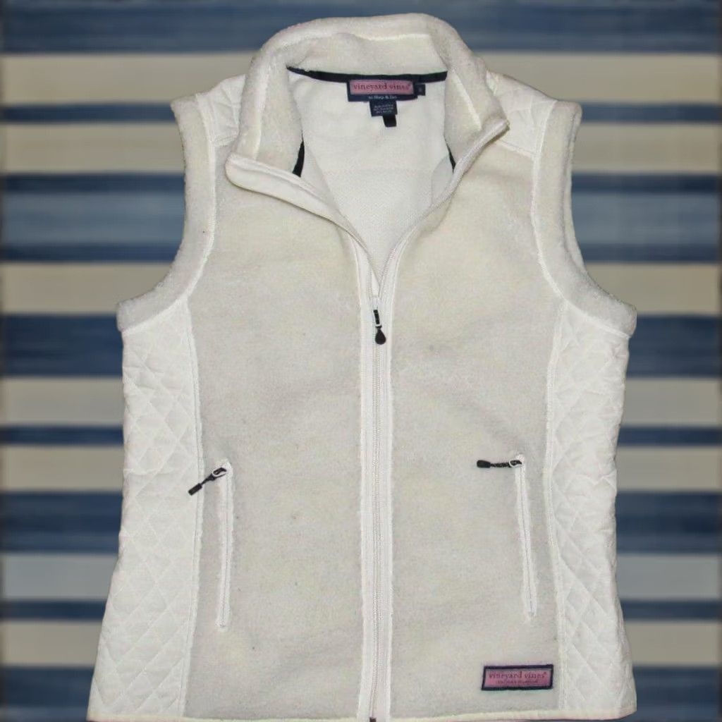 Vineyard Vines Womens Vineyard Vines Ivory Deep Pile Fleece Vest Small S Vest Ivory Womens S Size S / US 4 / IT 40 - 1 Thumbnail