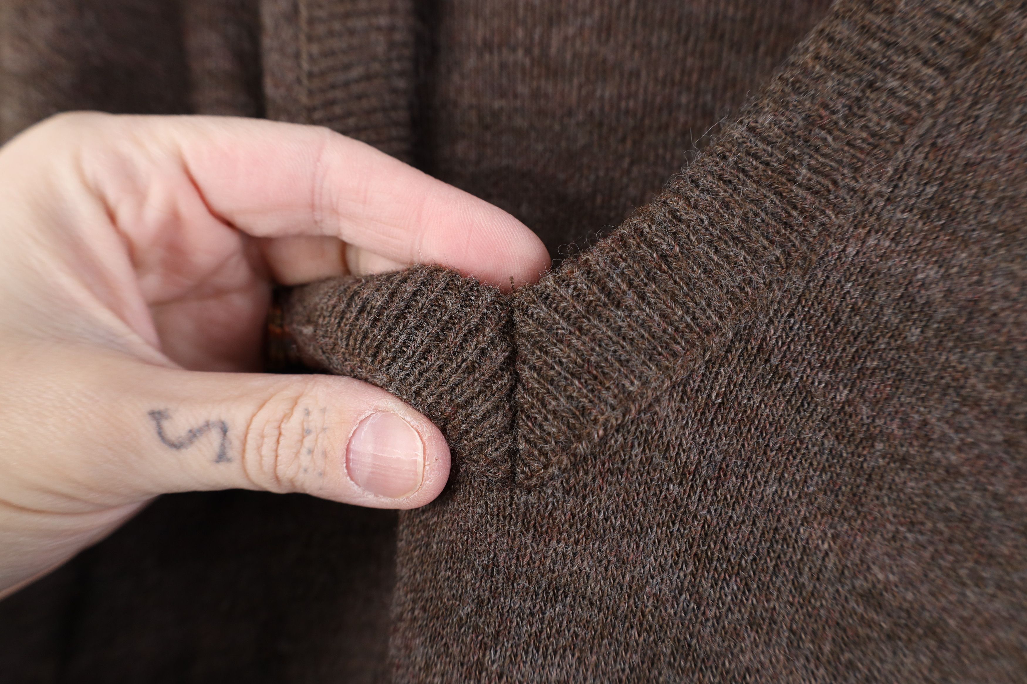 Vintage Vintage 70s Streetwear Blank Knit V-Neck Sweater Brown USA Size US M / EU 48-50 / 2 - 4 Thumbnail