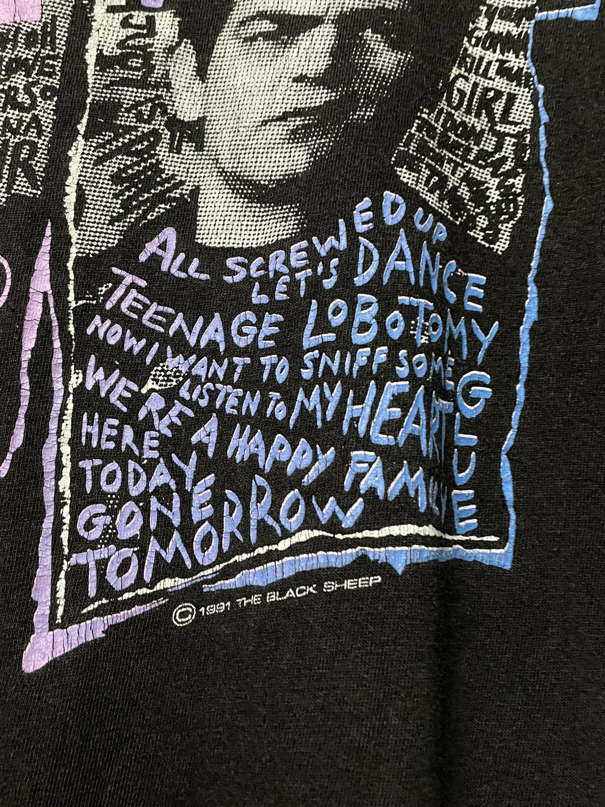 Vintage Vintage 1991 Og Ramones Gabba Gabba Hey Punk Sunfaded Tee Size US S / EU 44-46 / 1 - 7 Thumbnail