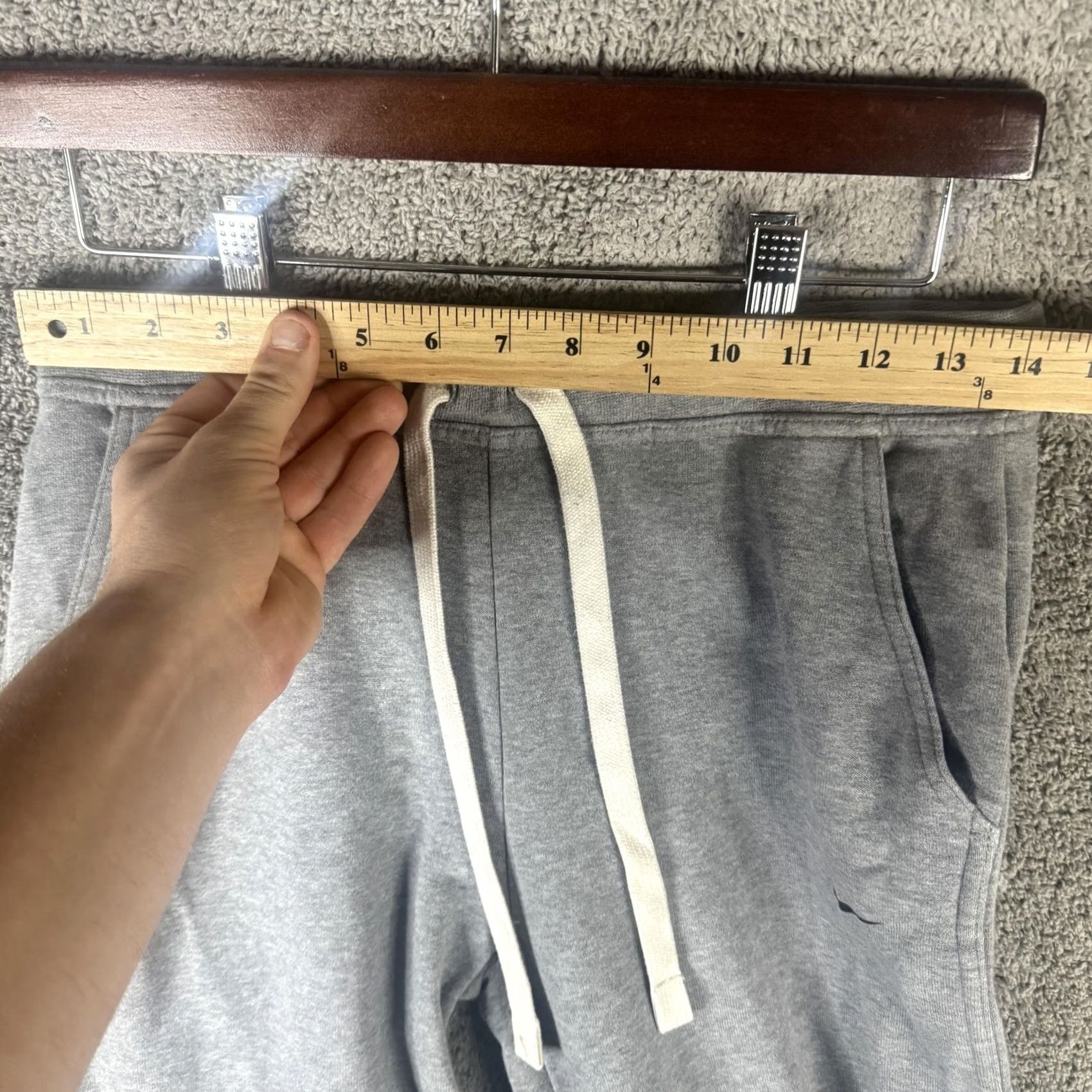 Nike Nike Dri-FIT Sweatpants Mens Small Gray Joggers Cuffed Swoosh Logo Tight Tapered Casual Activewear Size US 29 - 7 Thumbnail