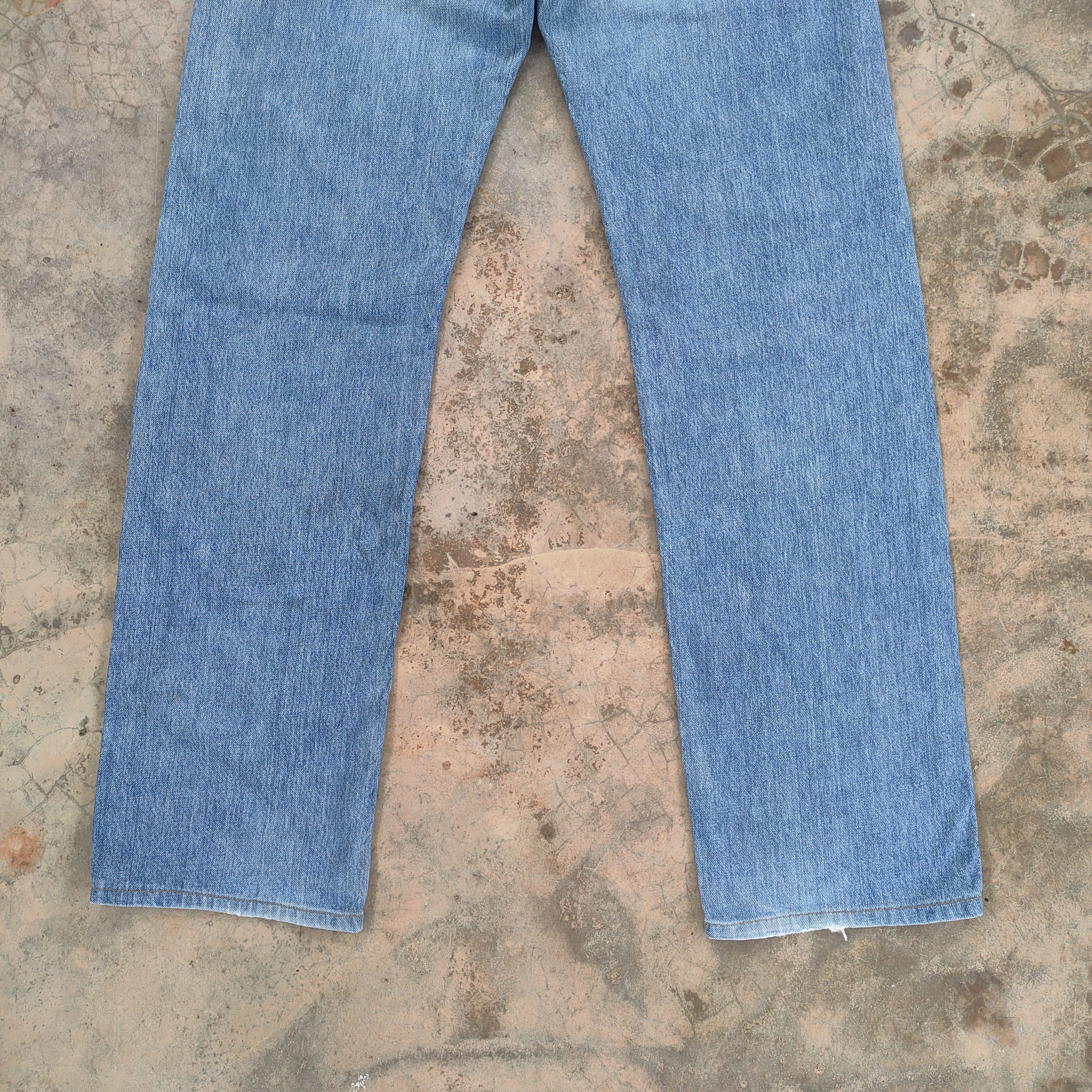 Levi's Vintage Clothing W32 VINTAGE LEVI'S 519 90' FADED DISTRESSED JEANS PANTS Size US 32 / EU 48 - 14 Thumbnail