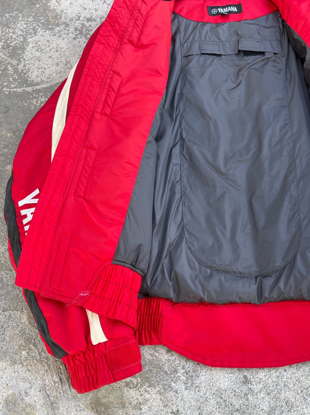 Yamaha 🔥YAMAHA MOTO SPORTS WATERPROOF RACING BOMBER JACKET Size US L / EU 52-54 / 3 - 15 Thumbnail