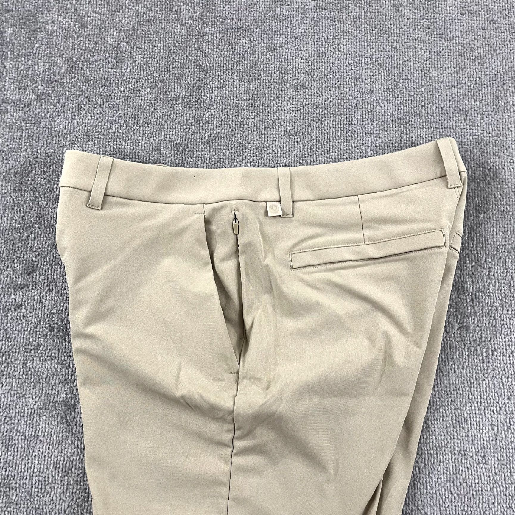 Lululemon LULULEMON Pants Mens 34 x 26.5" Short ABC Classic 5-Pocket Travel Lifestyle Golf Brown Mens Size US 34 / EU 50 - 7 Thumbnail
