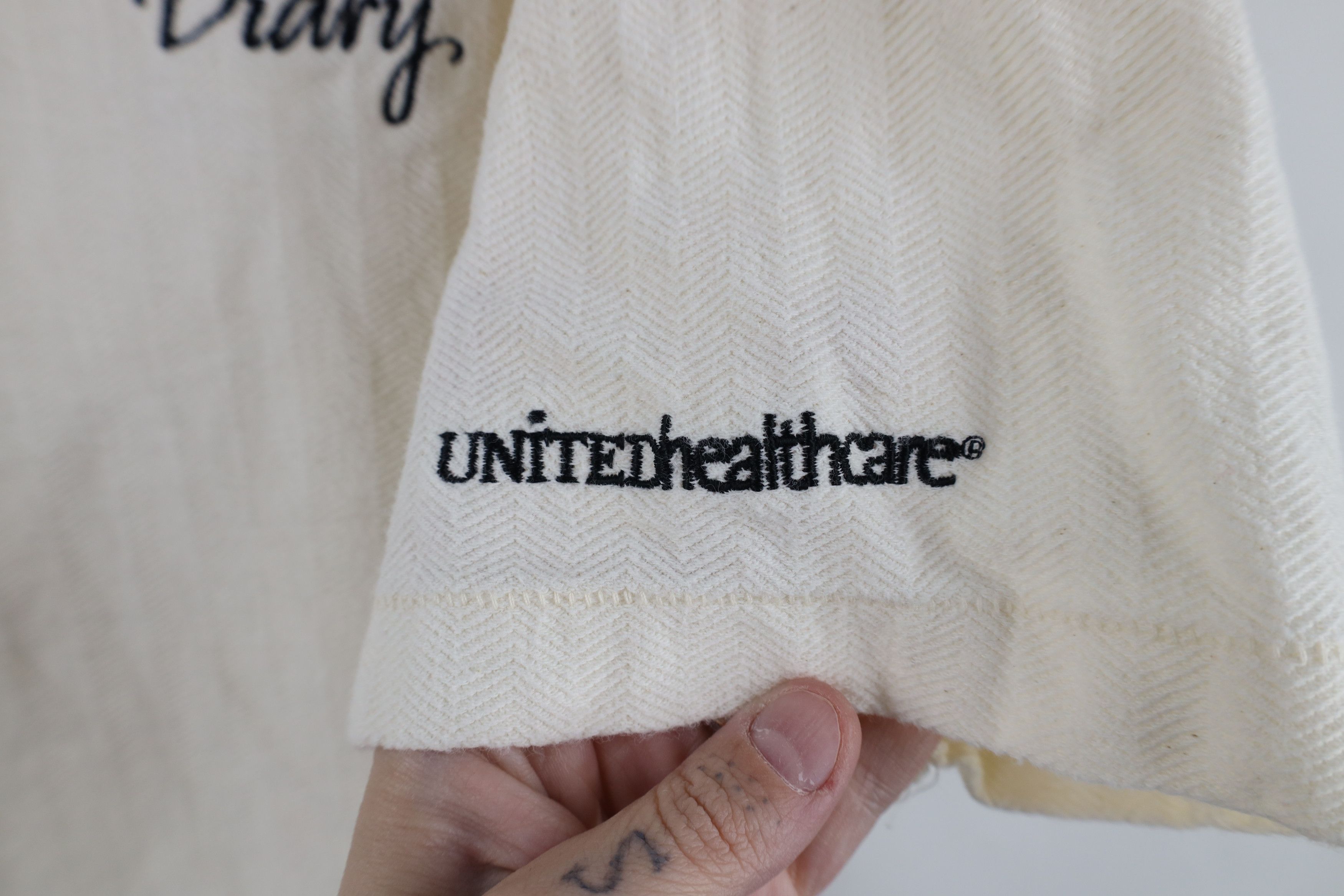 Vintage Vintage 90s Streetwear Health Diary Henley T-Shirt USA Size US L / EU 52-54 / 3 - 5 Thumbnail