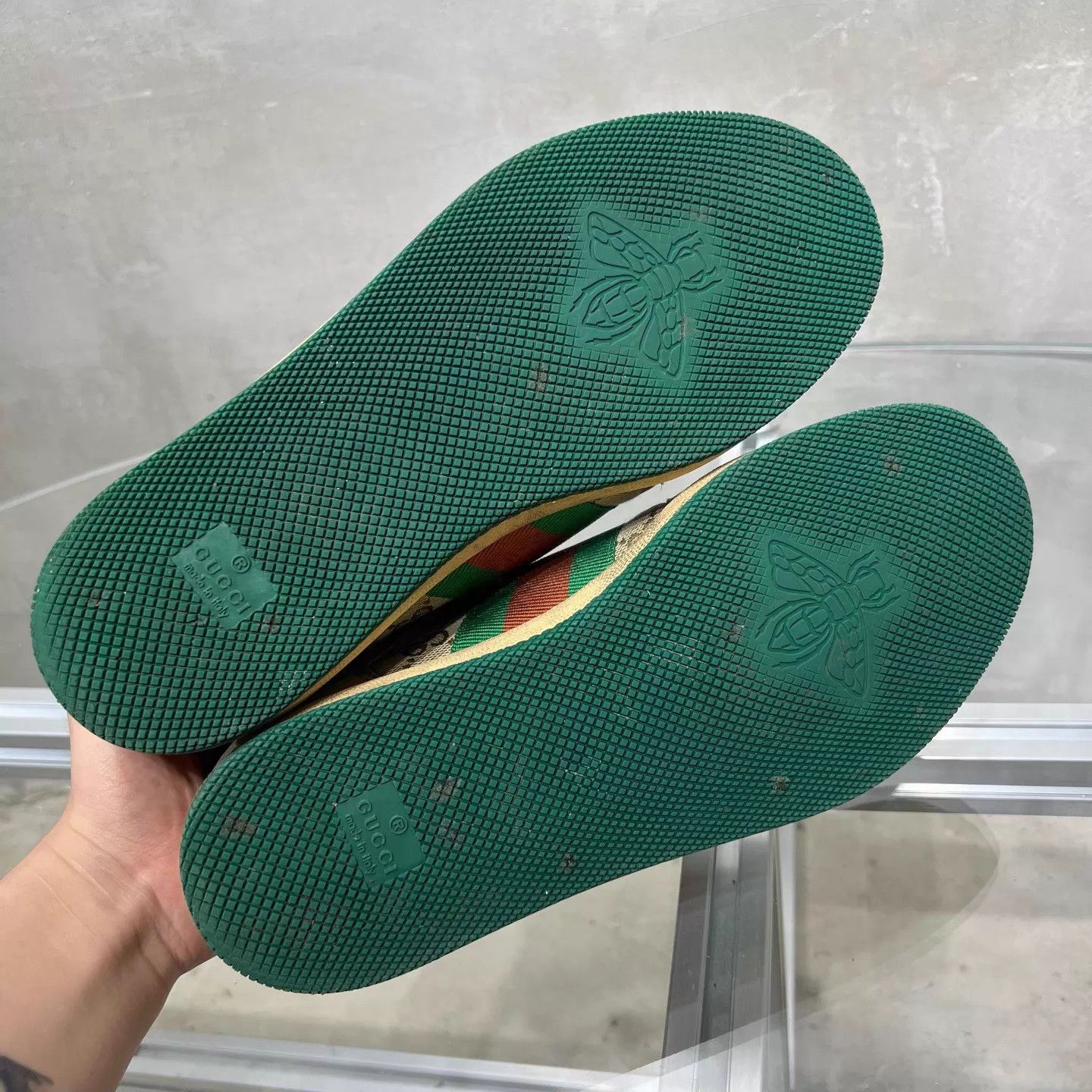Gucci Gucci Enamel Dirty Green Sneakers UK6.5 (40.5) Size US 7.5 / EU 40-41 - 7 Thumbnail