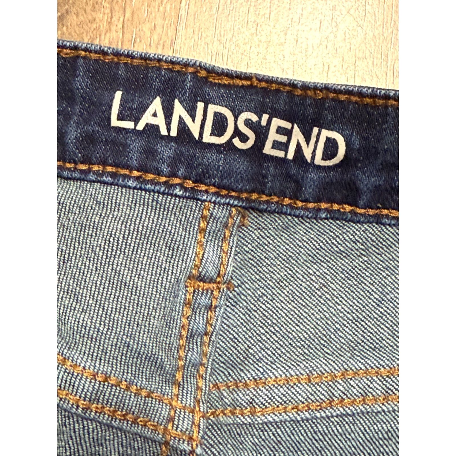Lands' End Lands' End Jeans Women's 4 Blue Denim Mid Rise Crop Pockets 5-Pocket Regular Inseam 24" Size 4 Womens Cotton Blend Jeans Size 27" / US 4 / IT 40 - 5 Thumbnail