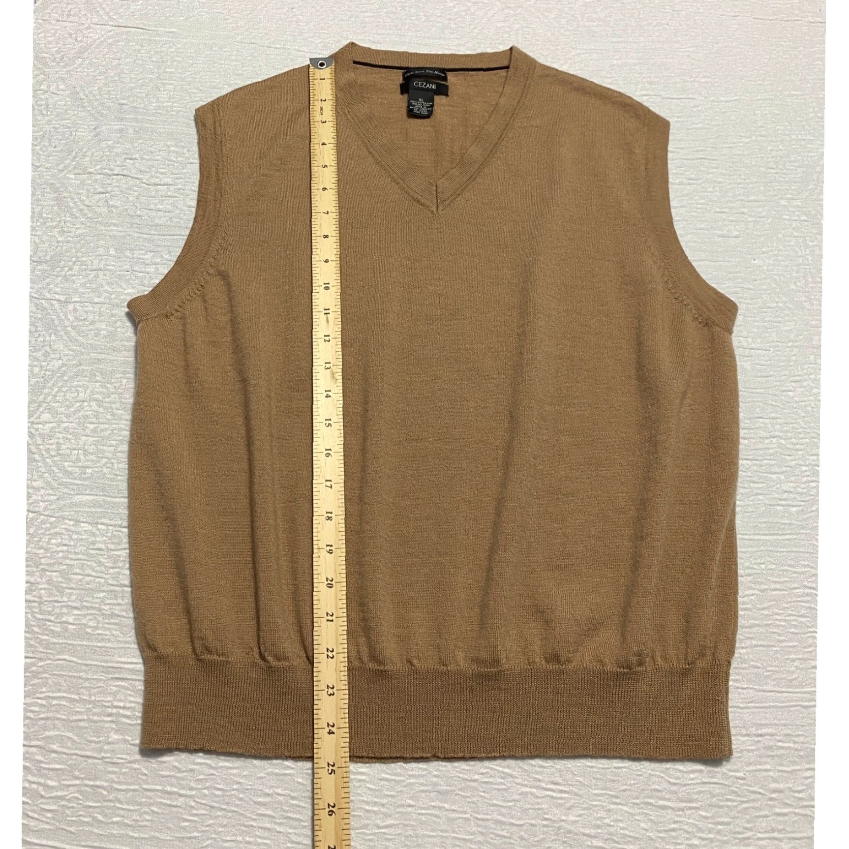 Vintage Cezani Merino Wool Vest Mens XL Sleeveless Knit Top Brown V-Neck Buttonless Pullover Lightweight All Seasons Business Casual Workwear Vest Size 46R - 6 Thumbnail