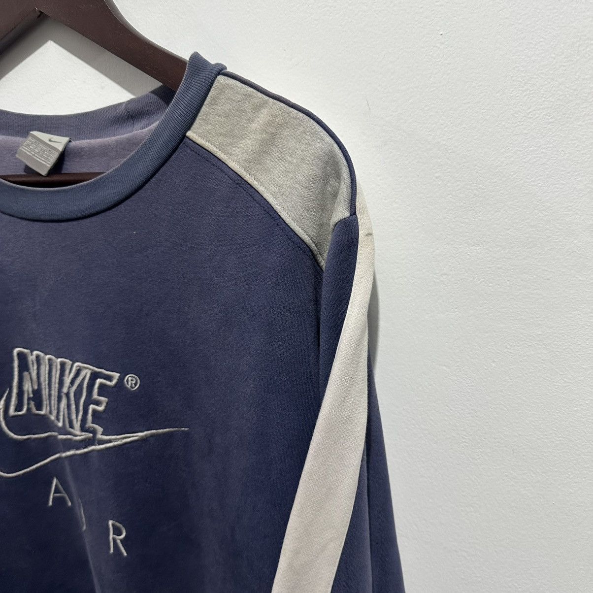 Nike VINTAGE Y2K BIG LOGO NIKE CENTER Size US S / EU 44-46 / 1 - 3 Thumbnail