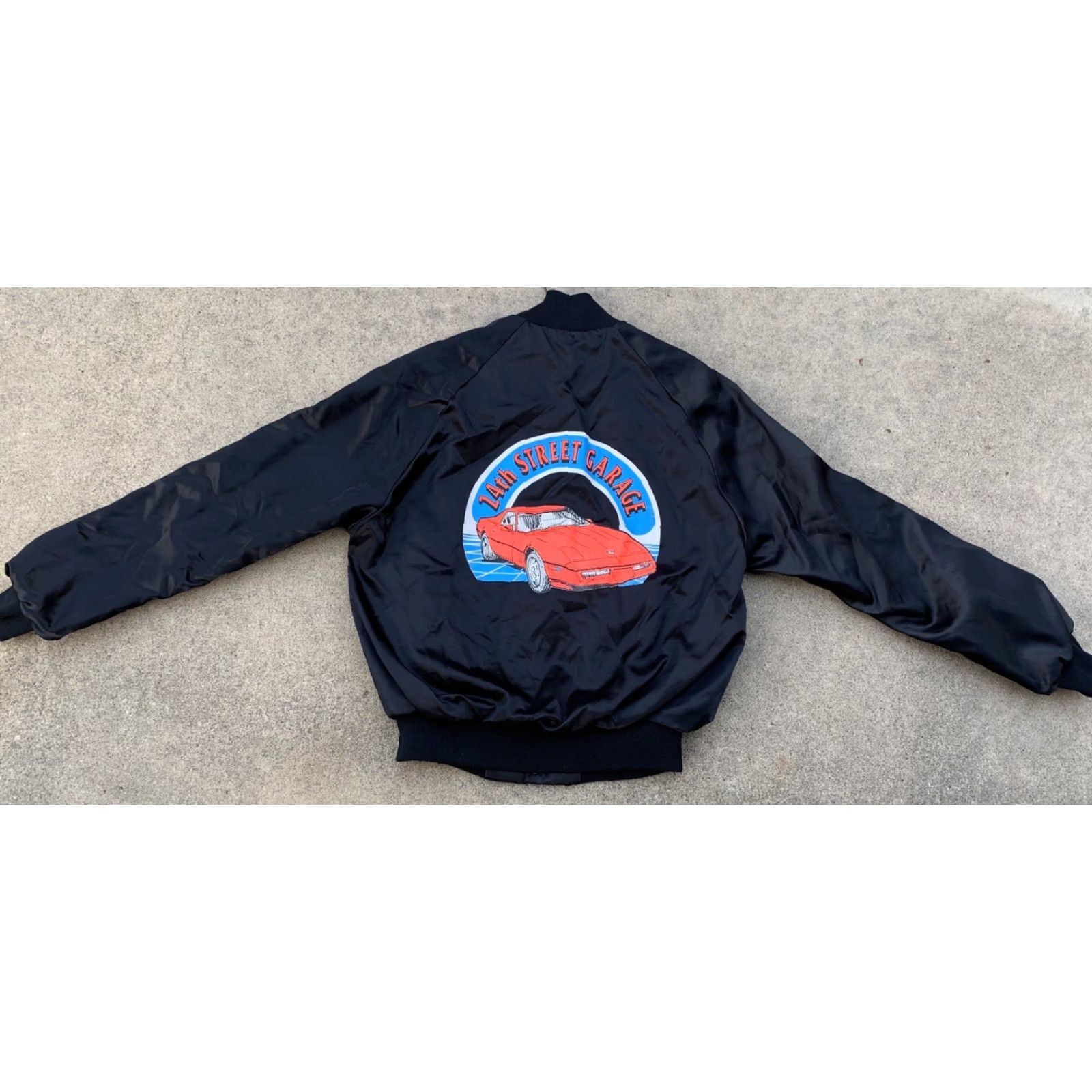 Garage VINTAGE Auburn Sportswear Jacket Men M Black Satin Neon Corvette Graphics 24th Street Garage US Made Snap Closure Logo Varsity Retro 80s 90s Cars Size US M / EU 48-50 / 2 - 3 Thumbnail