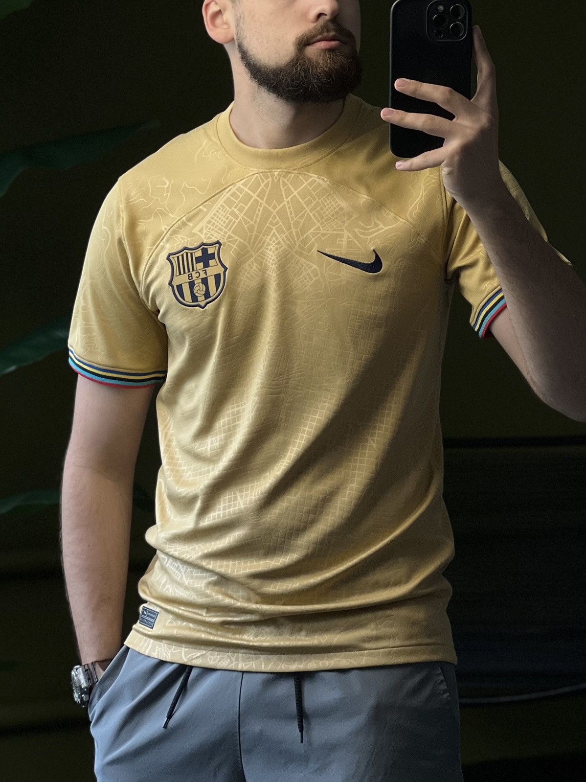 Nike Nike Barcelona Away Jersey 22/23 S Nöggu Jr #28 Size US S / EU 44-46 / 1 - 5 Thumbnail