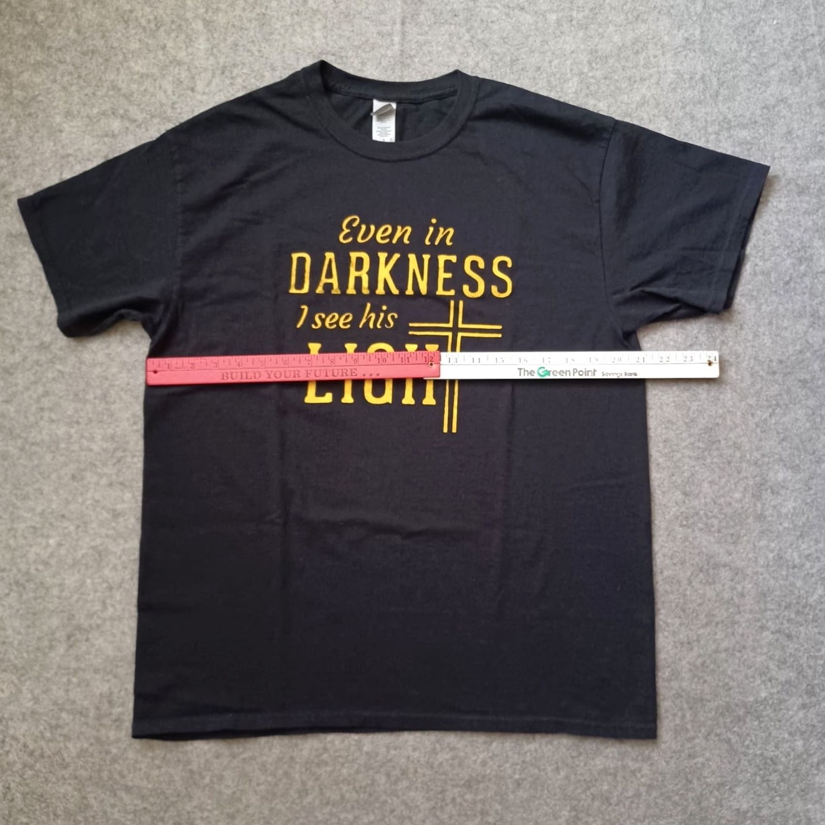 Gildan Jesus T Shirt Mens Large Black Cross Logo Graphic Even In Darkness I See Light Size US L / EU 52-54 / 3 - 4 Thumbnail