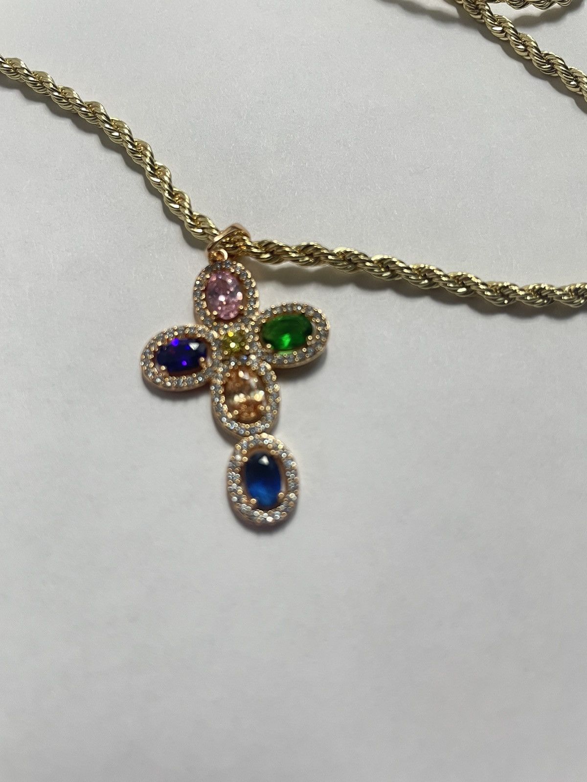 Vintage Gold cross chain Size ONE SIZE - 2 Thumbnail