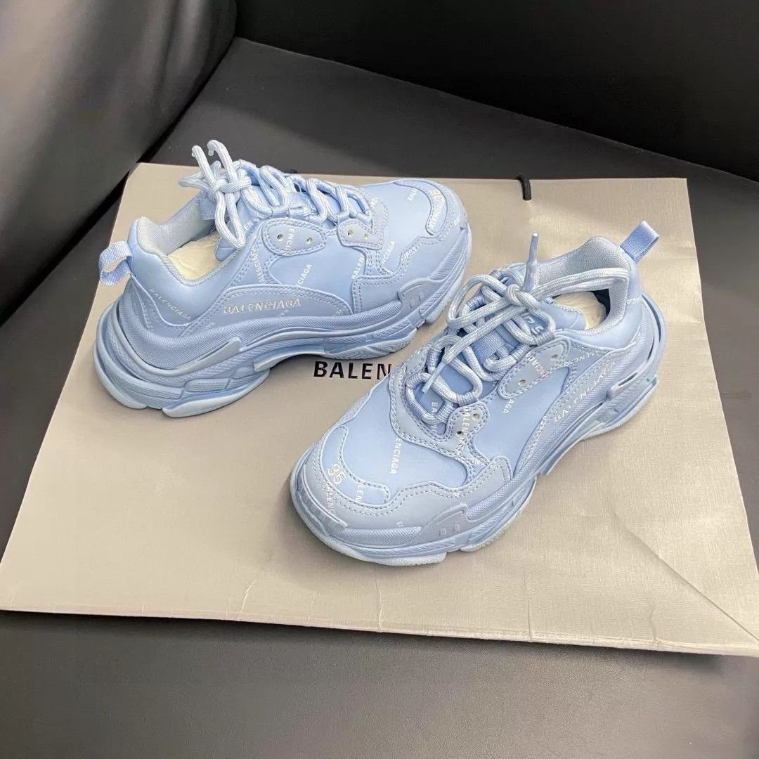 Balenciaga Balenciaga Women's Blue Sneakers Size 35 Size US 4.5 / IT 34.5 - 4 Thumbnail