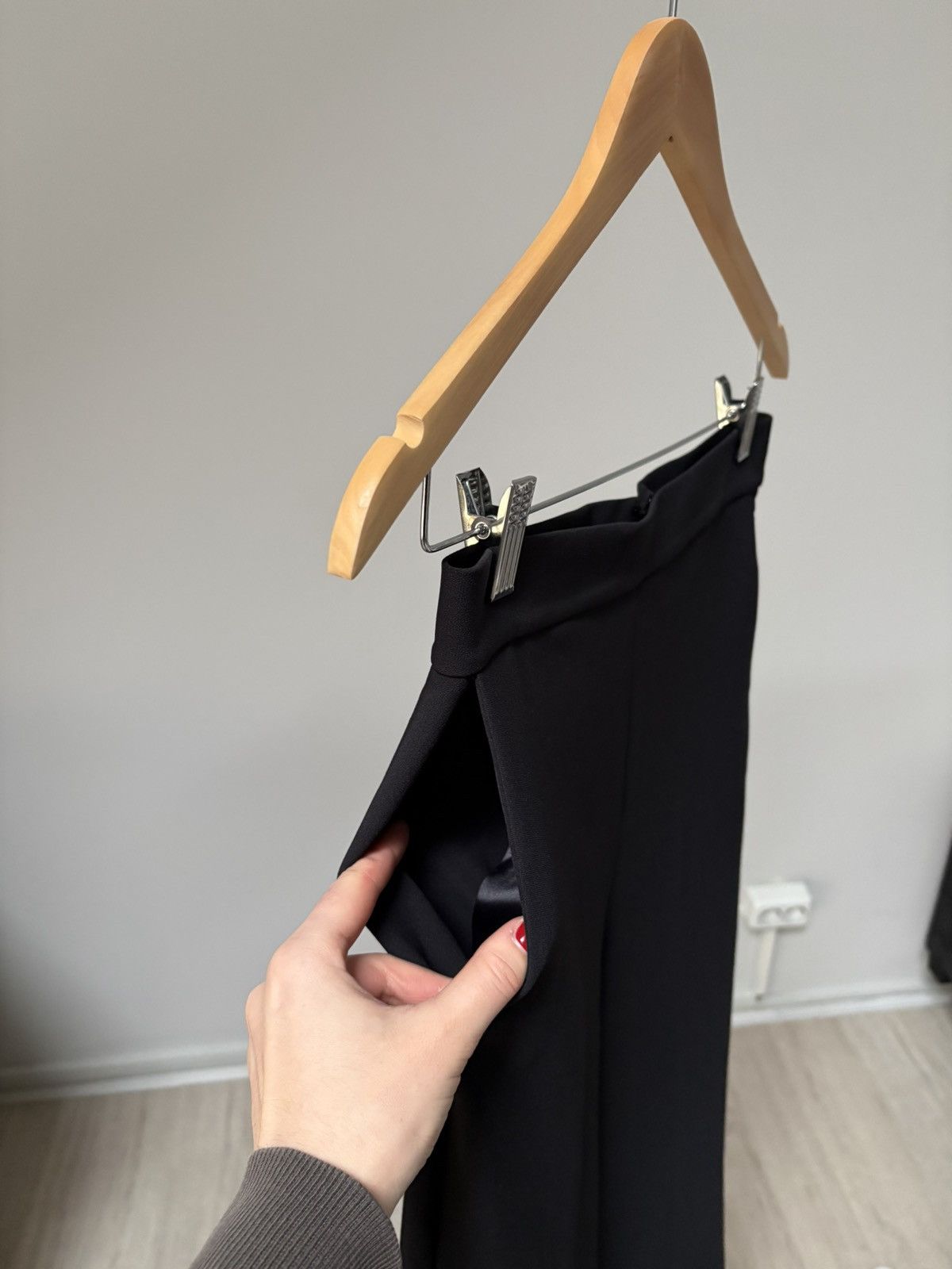 Elisabetta Franchi Elisabetta Franchi Black High Rise Pants Wide Leg IT 42 Size 28" / US 6 / IT 42 - 12 Thumbnail