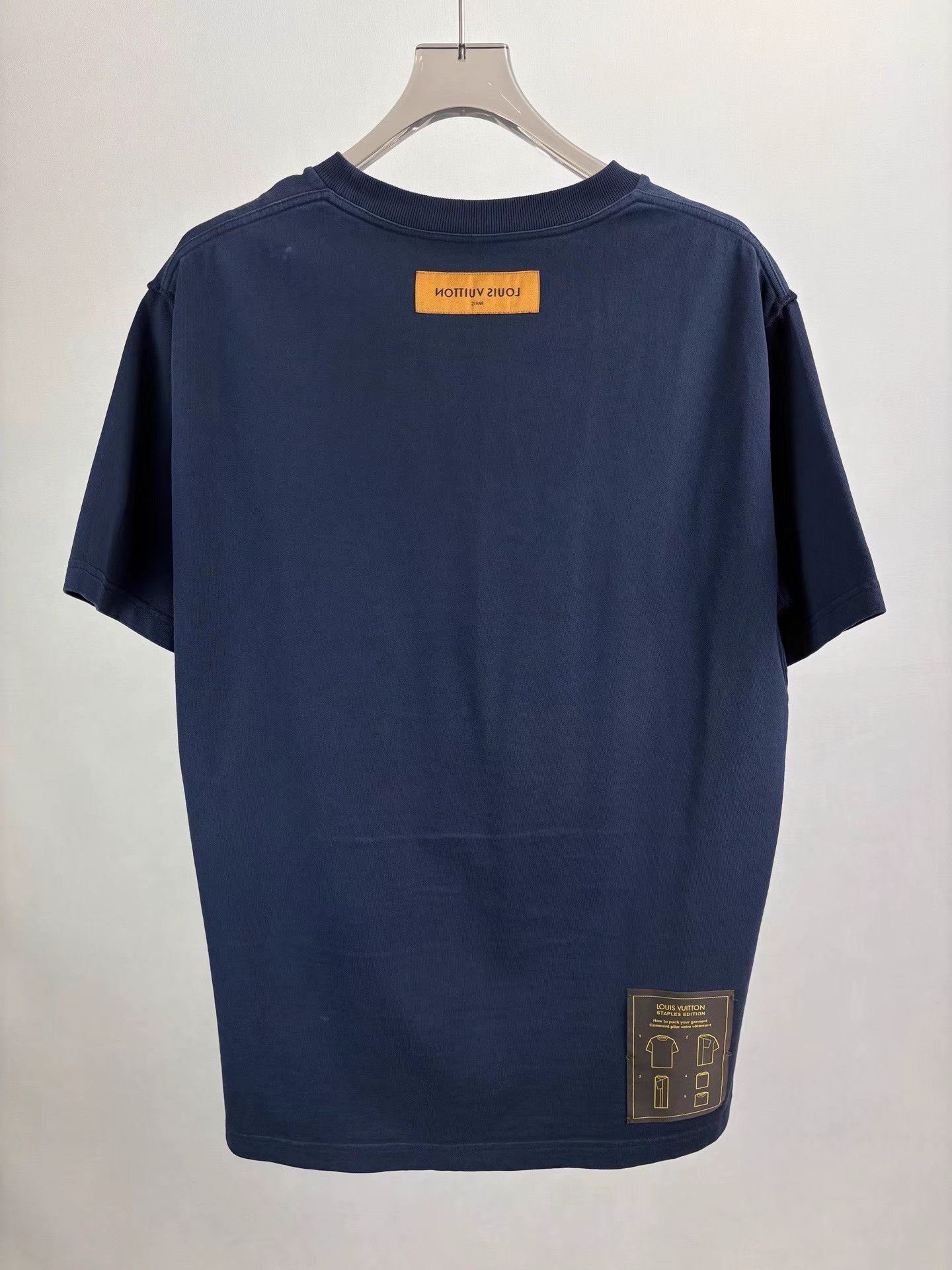 Louis Vuitton LOUIS VUITTON Back Instruction Print Short Sleeve K1 Size US XL / EU 56 / 4 - 2 Thumbnail