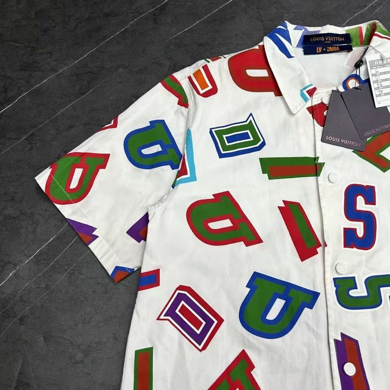 Louis Vuitton Louis Vuitton NBA Logo Short Sleeve Shirt-2506 Size US L / EU 52-54 / 3 - 3 Thumbnail