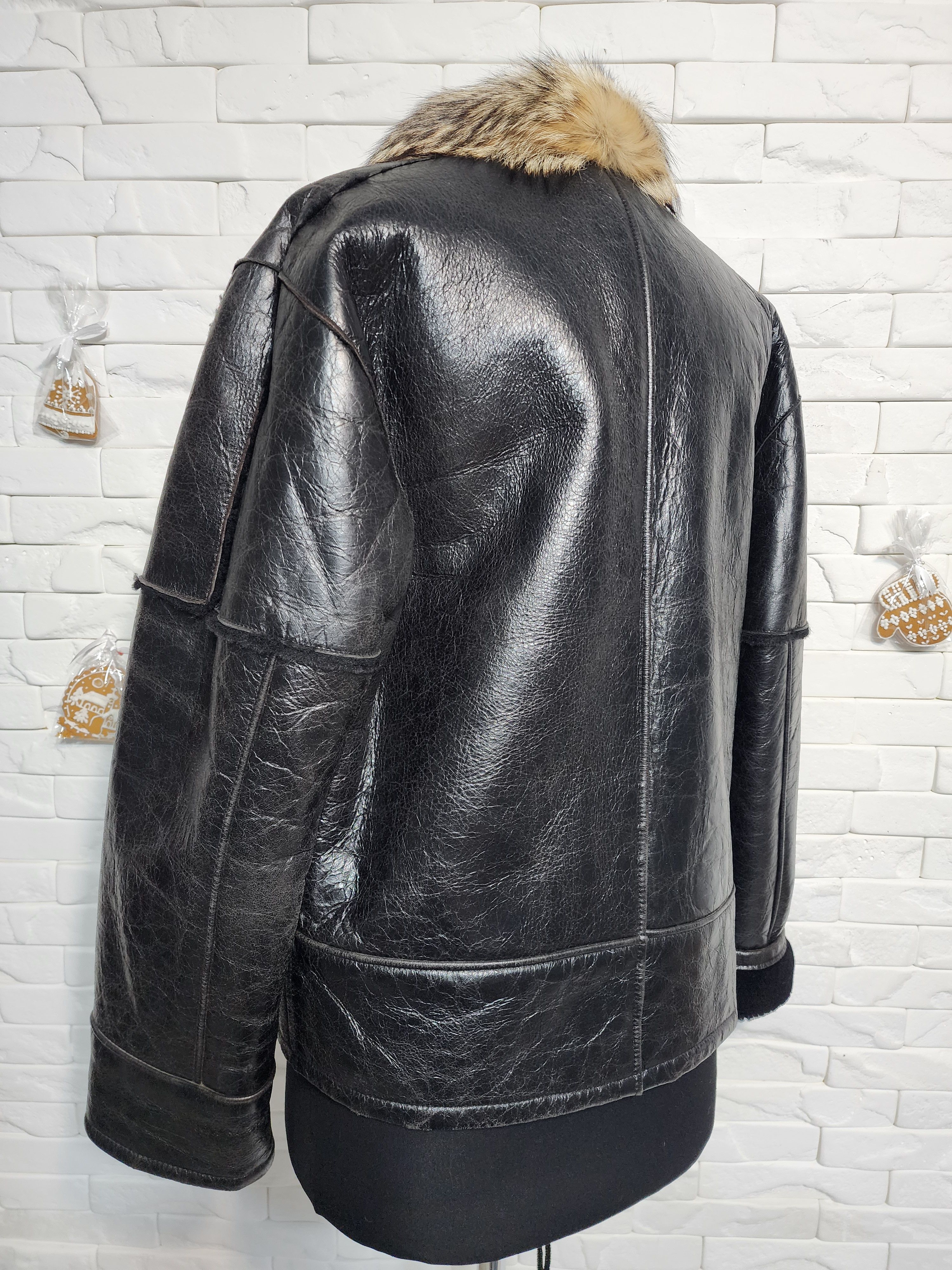 Furla Men's Black Leather Fur Jacket: Genuine Fur, Metal Zipper Size US L / EU 52-54 / 3 - 5 Thumbnail